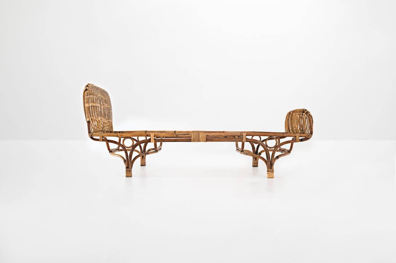 Design by Franco Albini (1905-1977) and Franca Helg

Bed model “677”
Manufactured by Bonacina
Italy, 1959
Rattan, rush
20th Century Italian Design. 

Measurements
204 cm x 90 cm x 90 cm height
80.3 in x 35.43 in x 35.43 in height

Literature
G.
