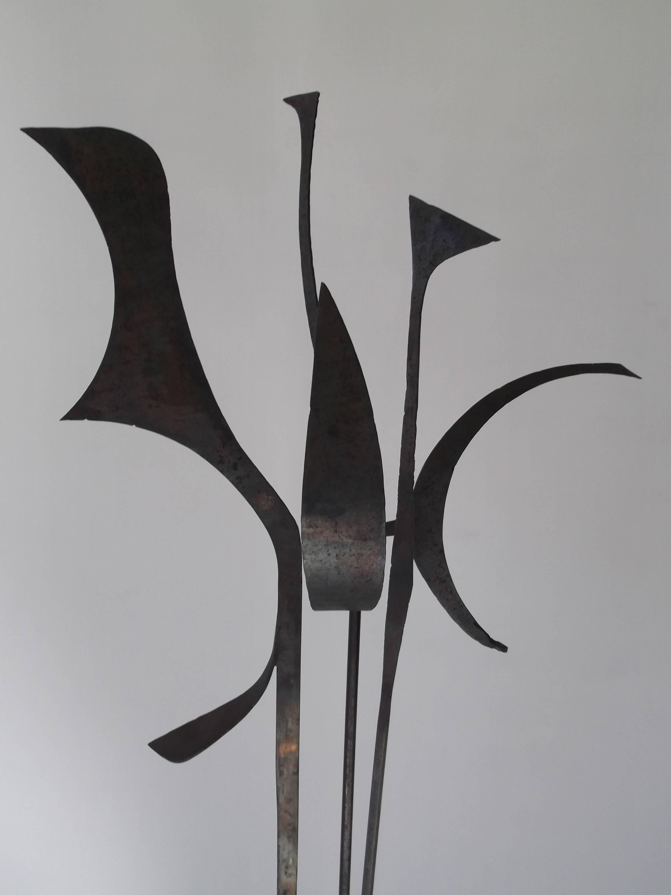 Mid-Century Modern Signed 1963 Jay J. McVicker Abstract Modernist Tall Welded Steel Sculpture For Sale