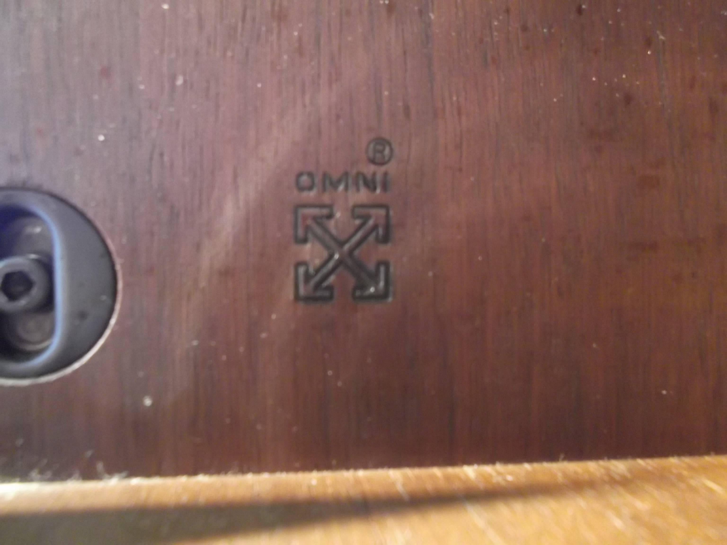 Fantastic Walnut George Nelson Omni Storage Wall Unit CSS In Excellent Condition In Tulsa, OK