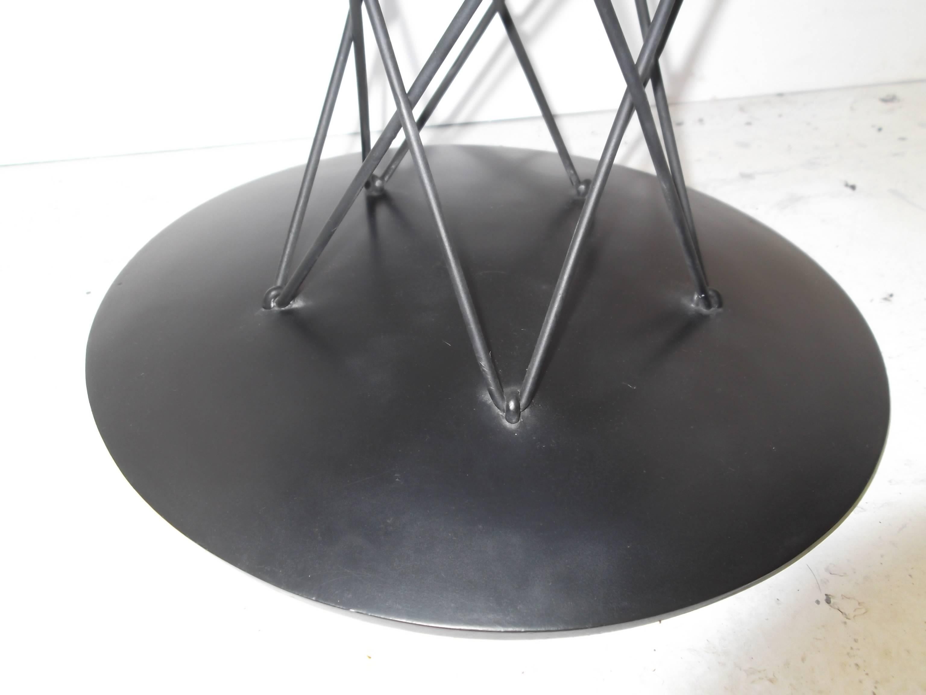 Isamu Noguchi Child's Cyclone Table for Knoll In Good Condition For Sale In Tulsa, OK