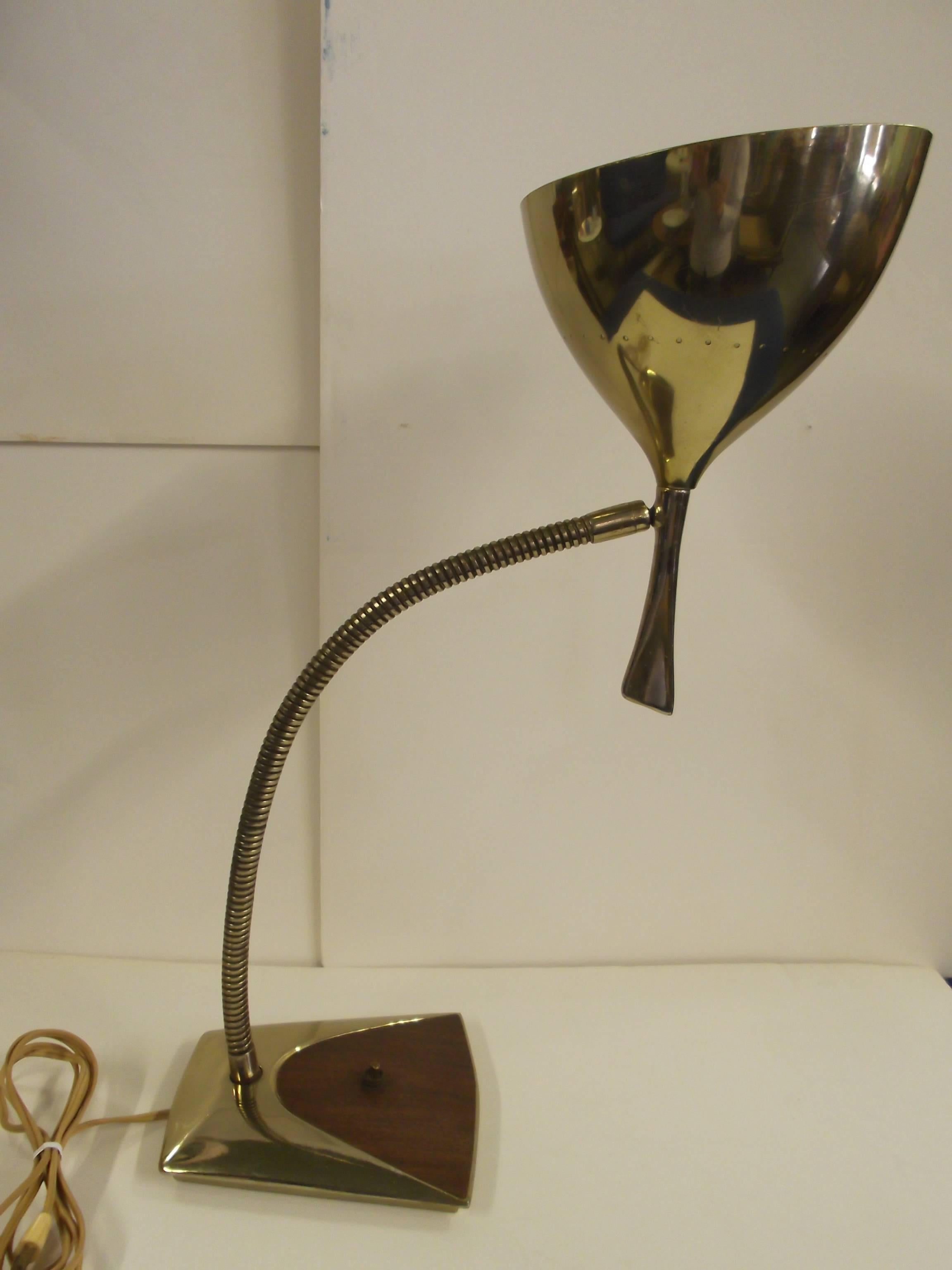 Brass Goose Neck Laurel Desk Lamp 2