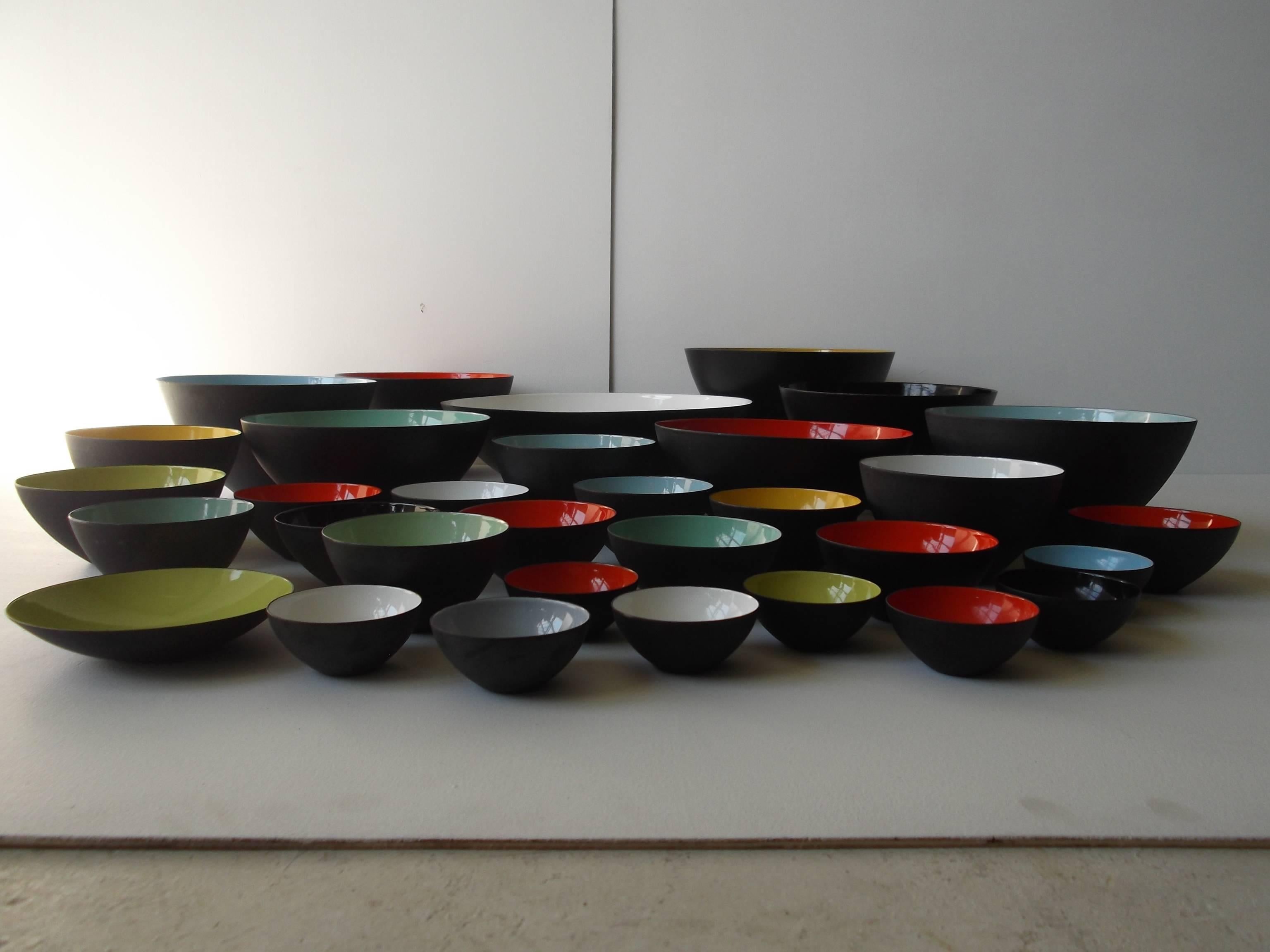 This is a fantastic collection of 33 Krenit bowls designed by Herbert Krenchel of Denmark. Orig. design won awards in 1954. They are all heavy enamel steel in colors. Most all of these are vintage. Many signed, many not. They range from the small 3