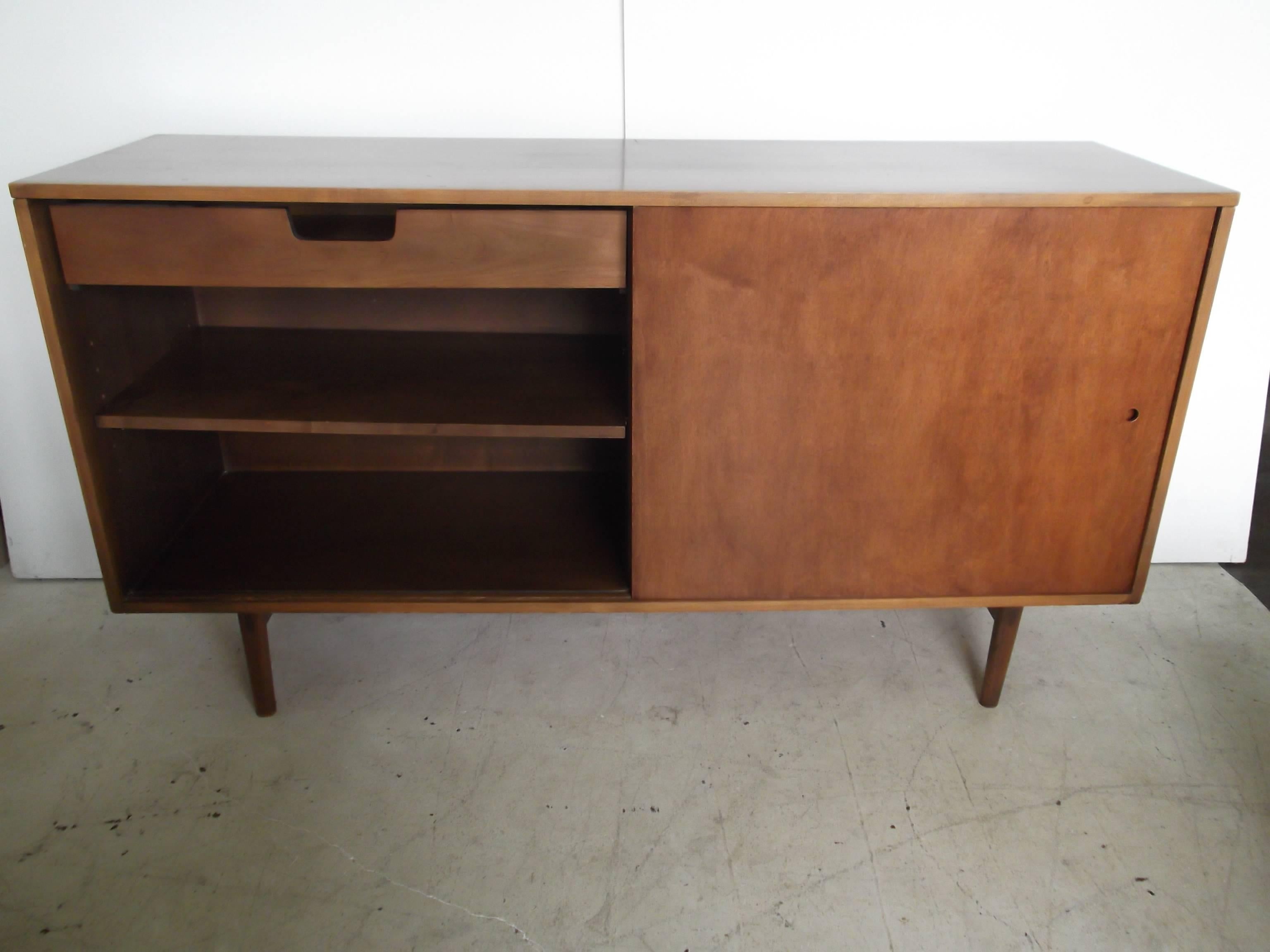 Mid-Century Modern Paul McCobb Planner Group Credenza Sideboard with Walnut Finish
