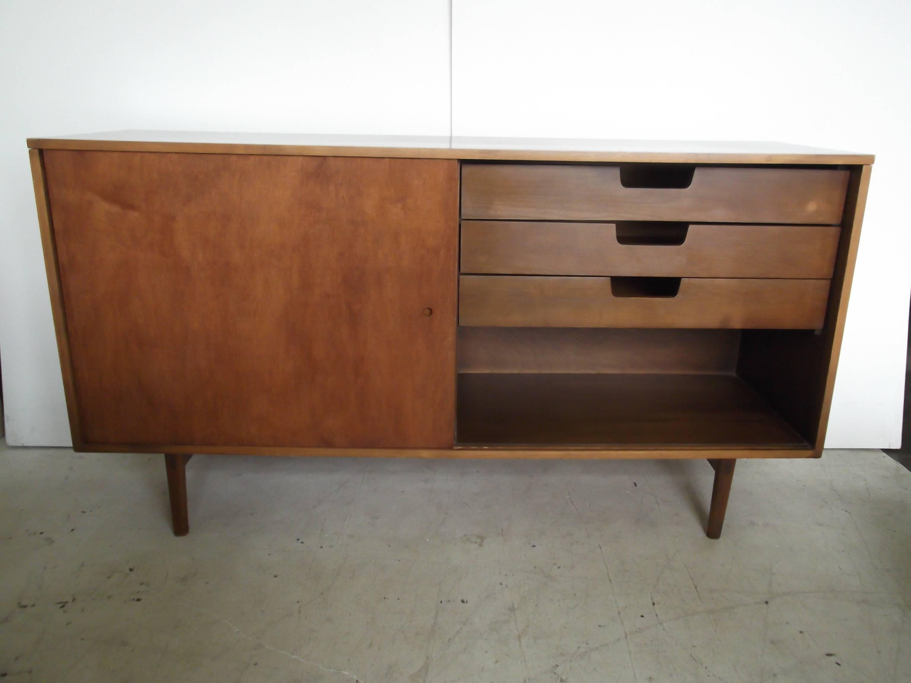 American Paul McCobb Planner Group Credenza Sideboard with Walnut Finish