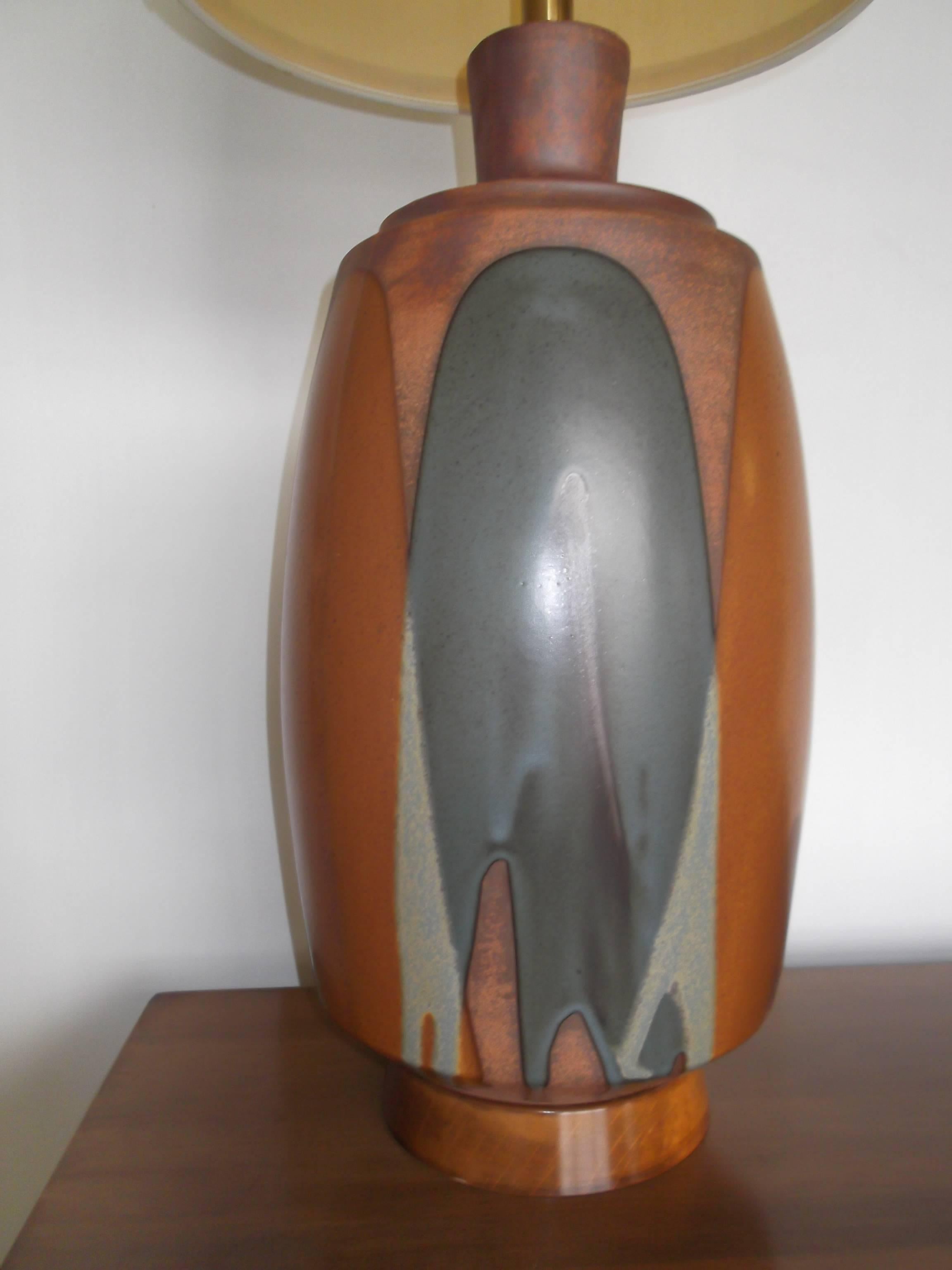 This is a fantastic large stoneware pottery lamp designed by David Cressey. It is very large with a nearly 11
