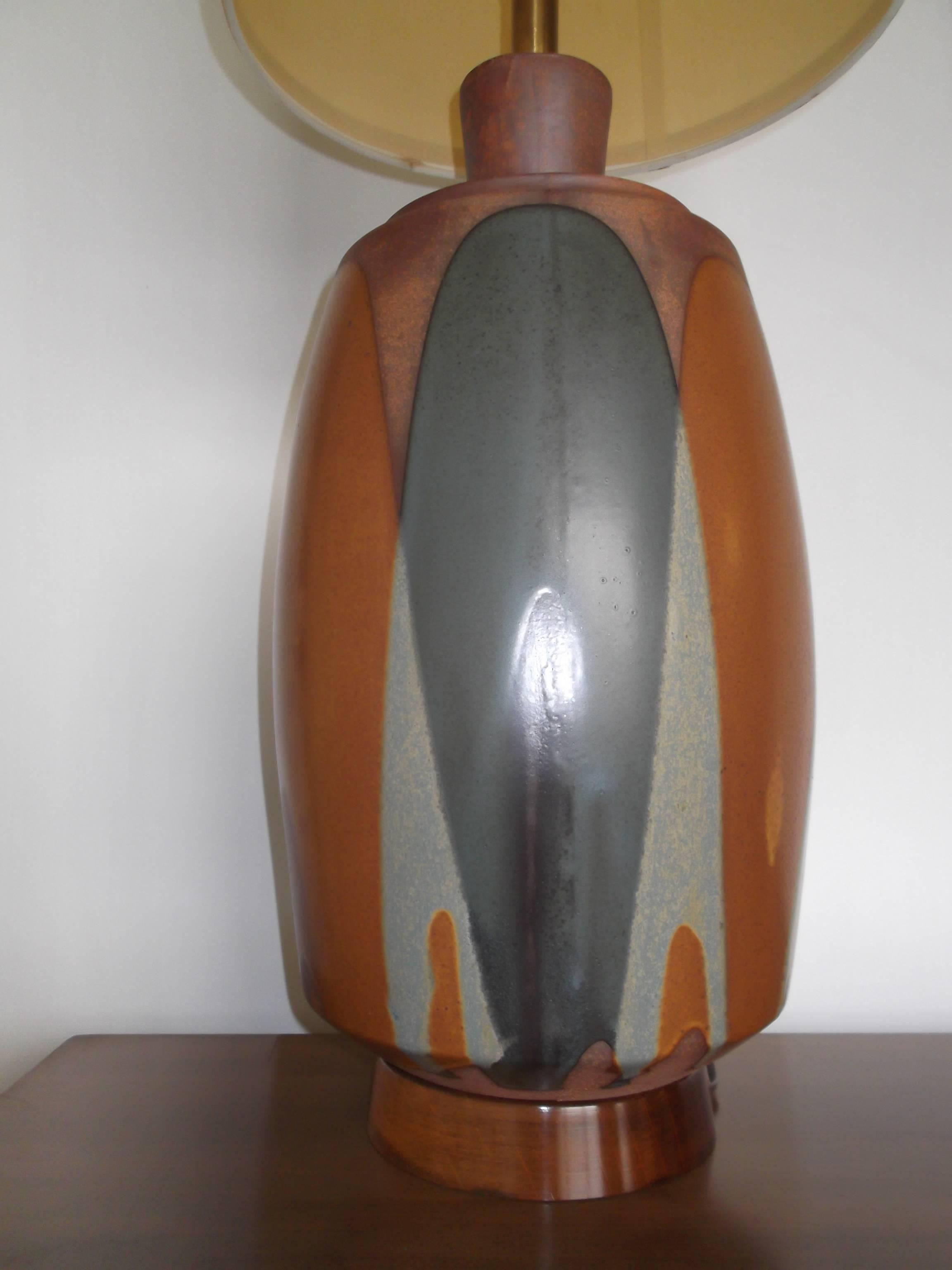 Glazed 1970s David Cressey Pottery Architectural Lamp