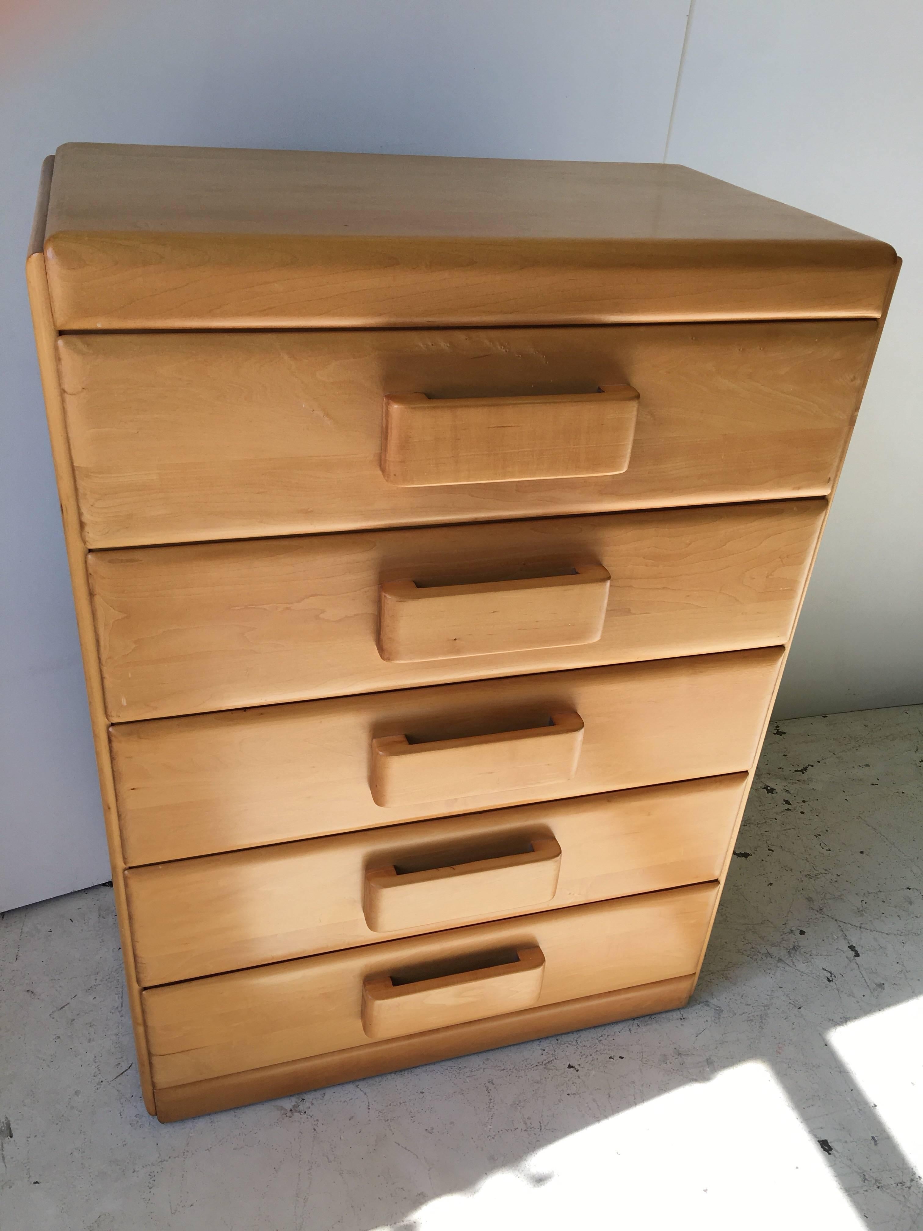 Russell Wright American Modern Streamline Hi-Boy Chest of Drawers In Good Condition In Tulsa, OK
