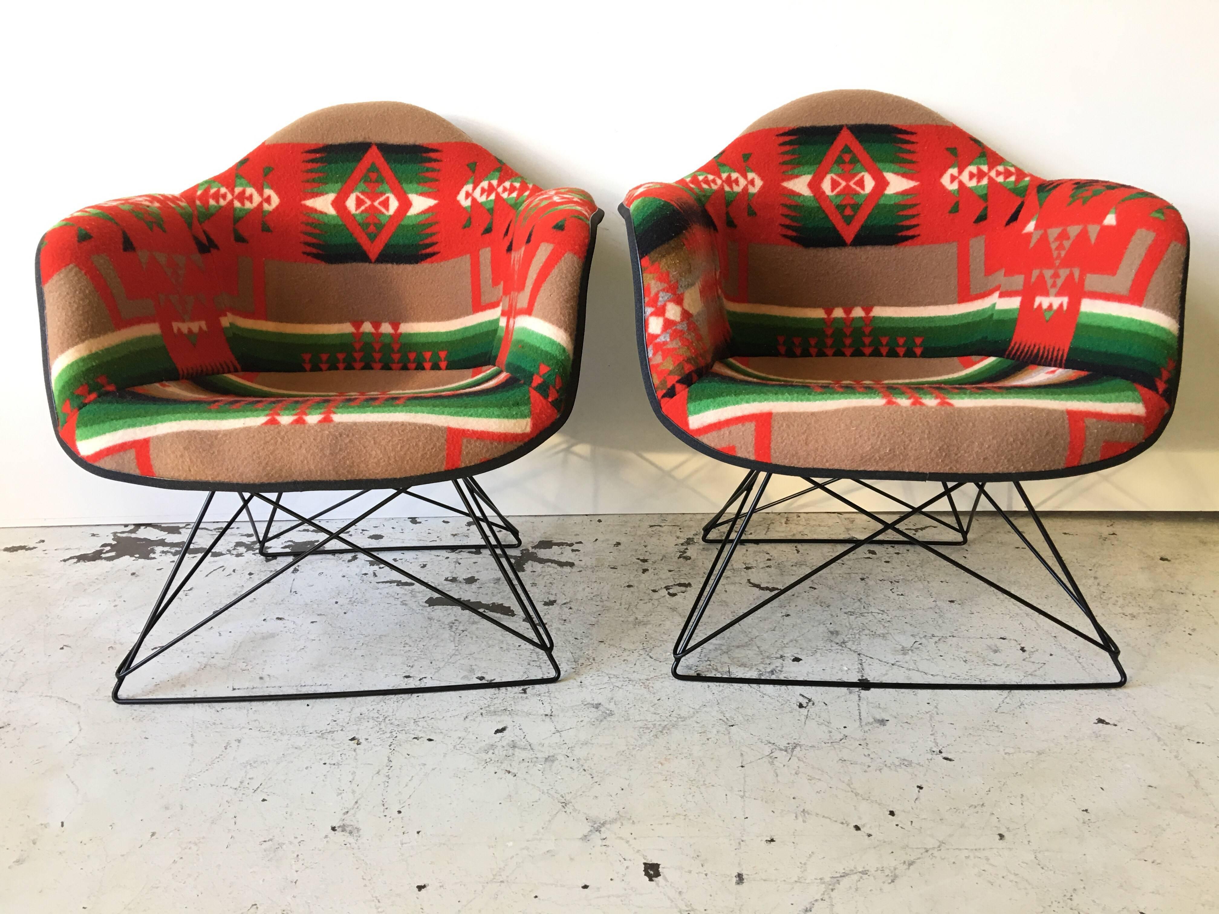 American Vintage Eames Pendleton Wool Blanket Low Lounge Chairs