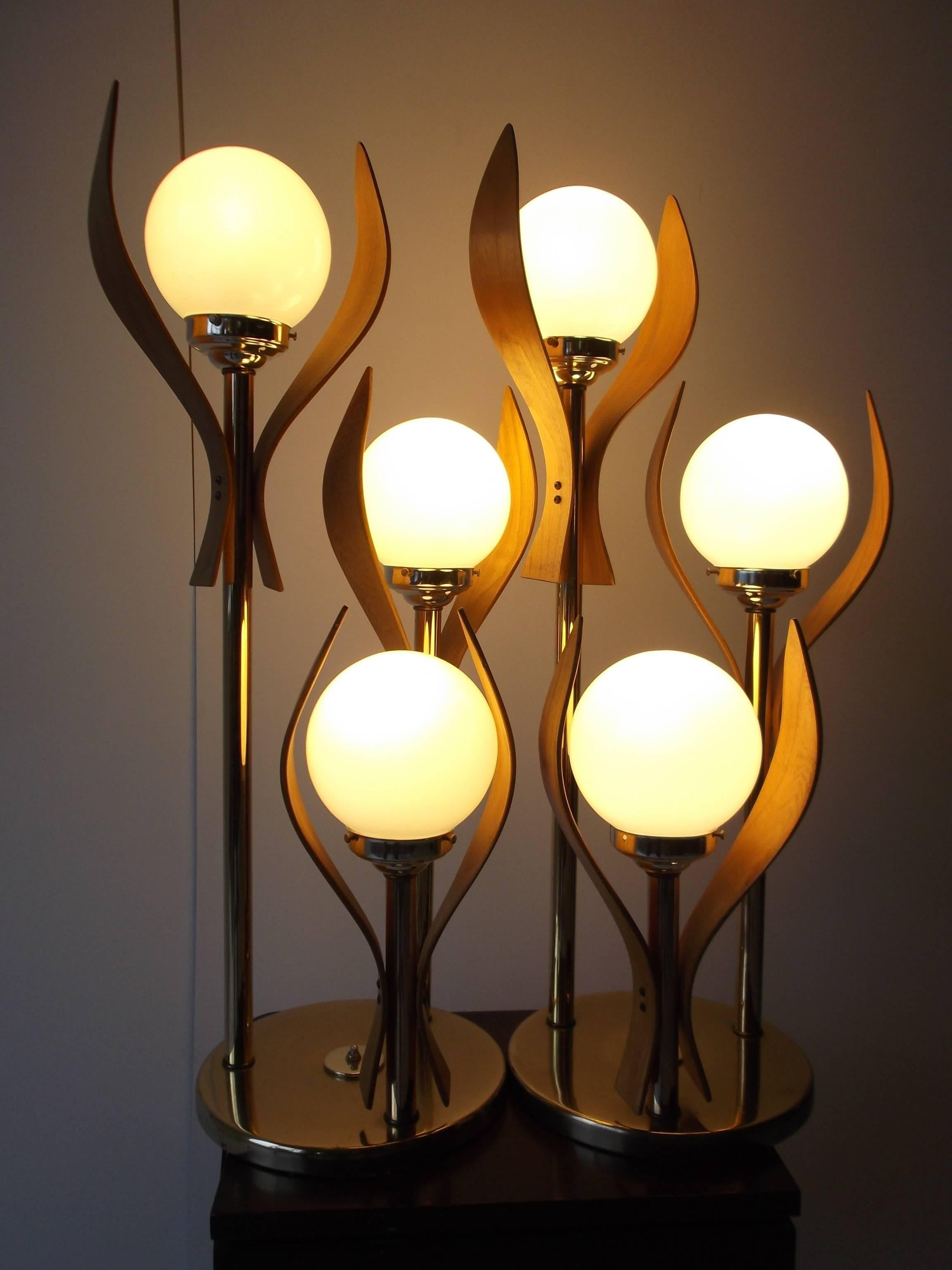 Mid-Century Modern Bentwood Glass Globe Table Lamps For Sale
