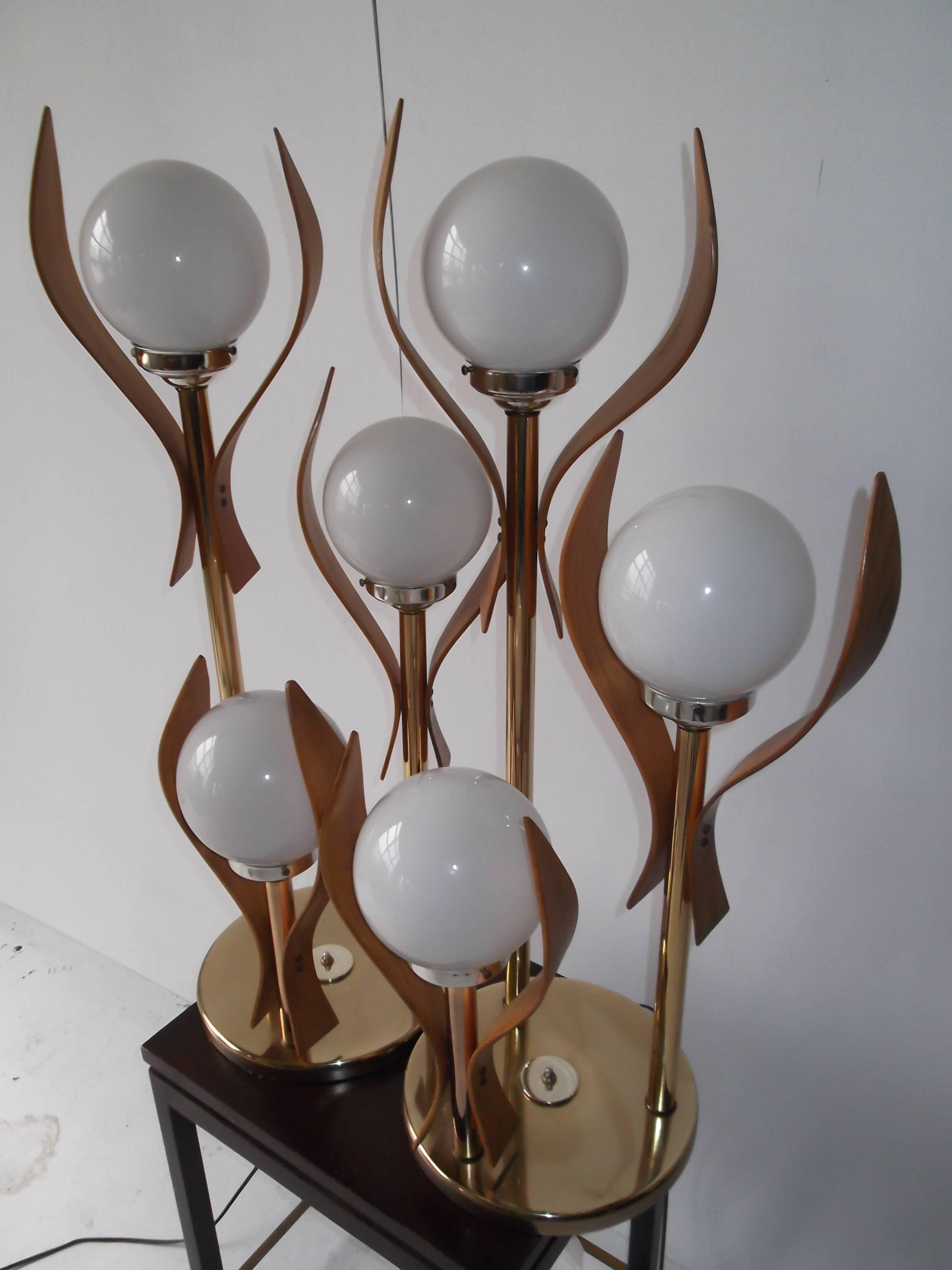 Late 20th Century Bentwood Glass Globe Table Lamps For Sale