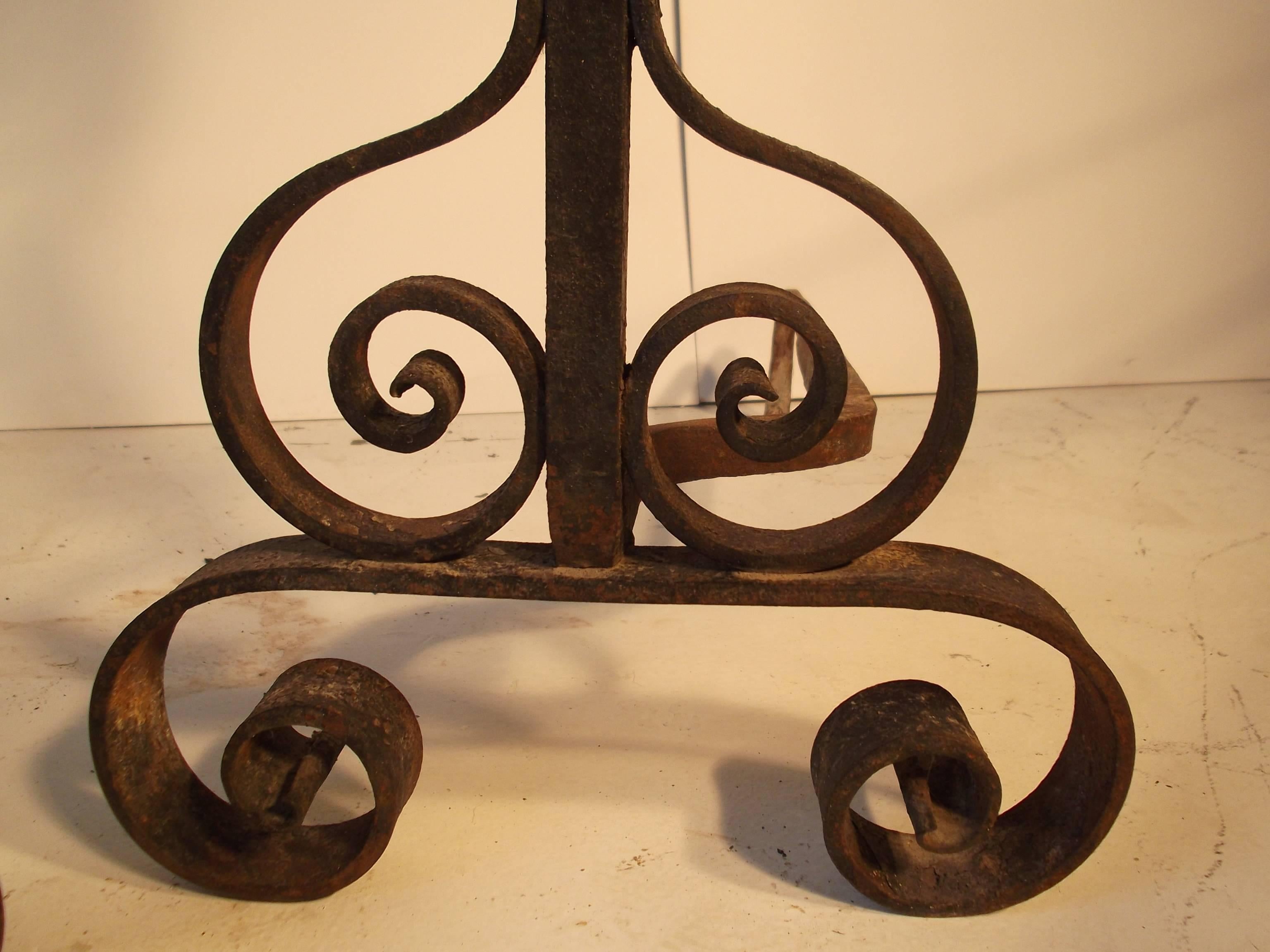 c1920's Hand-Forged Wrought Iron French Fireplace Andirons For Sale 3