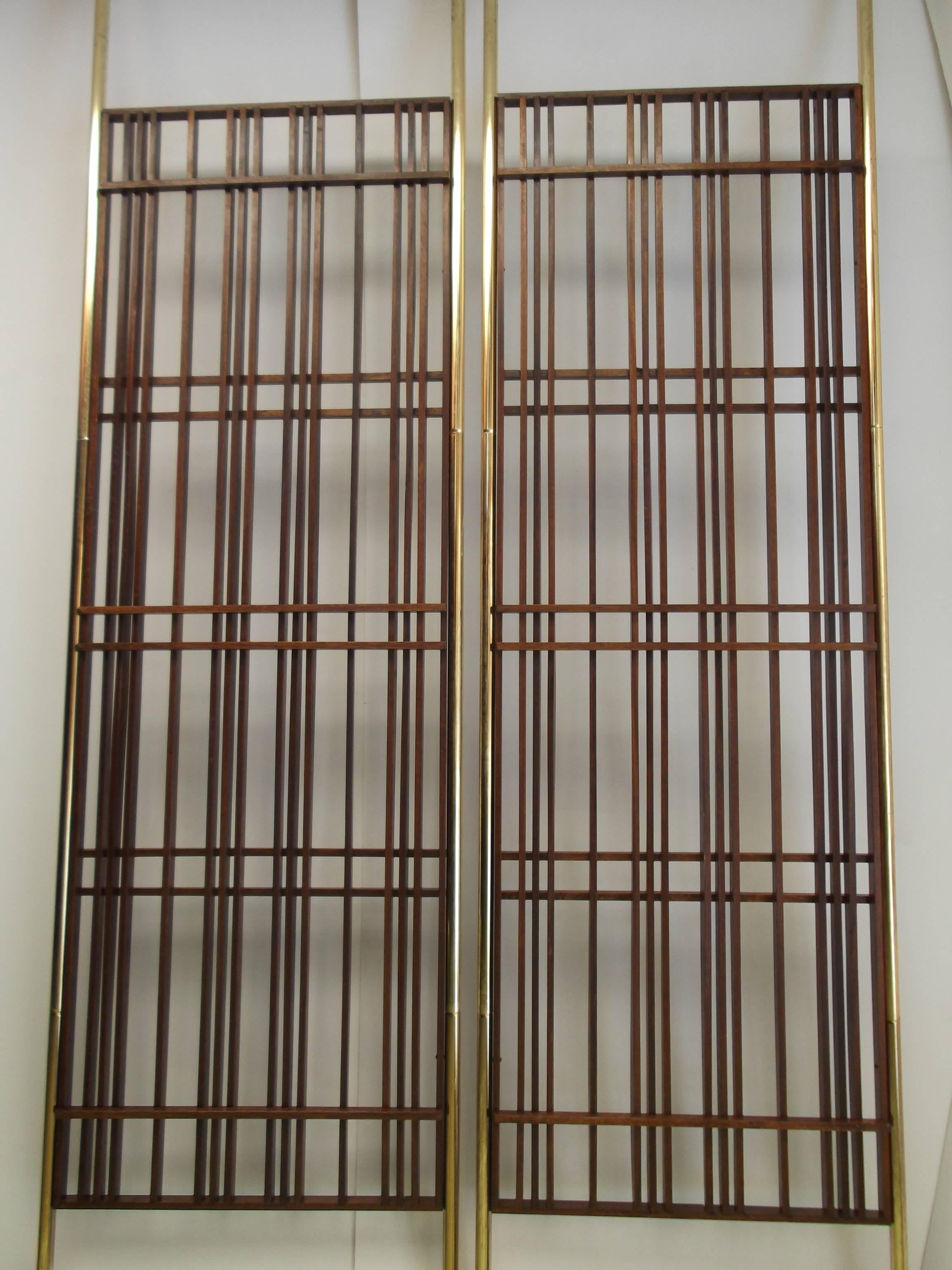Pair of Fantastic Modernist Mahogany Slat Tension Mount Room Dividers In Good Condition In Tulsa, OK