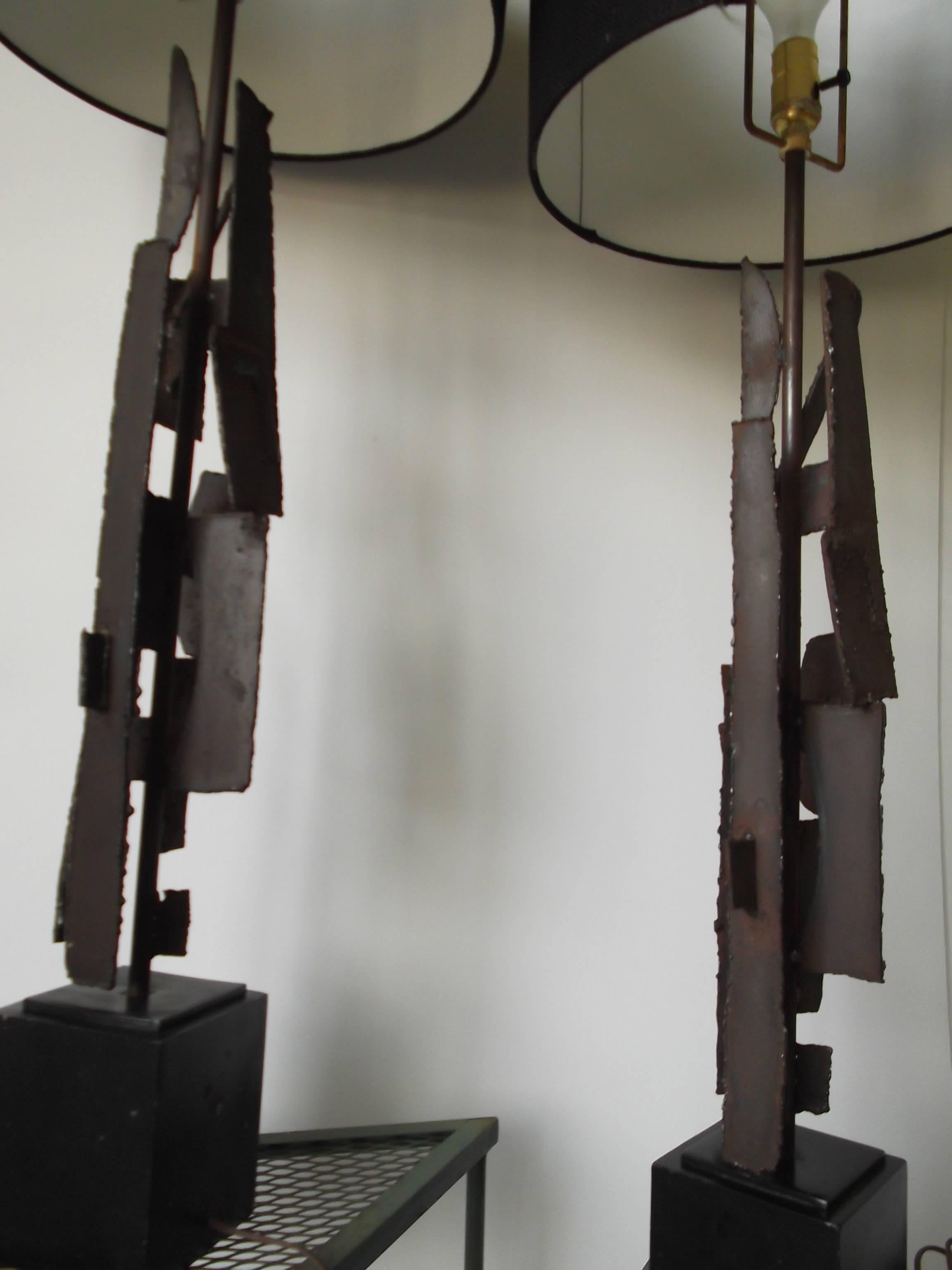 Pair of Laurel Torch Cut Steel Sculpture Lamps by Harry Balmer In Good Condition In Tulsa, OK