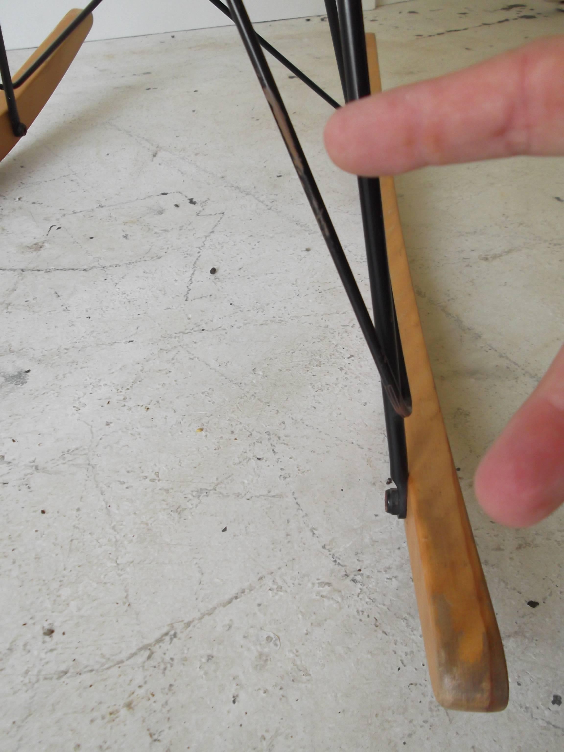 herman miller rocking chair