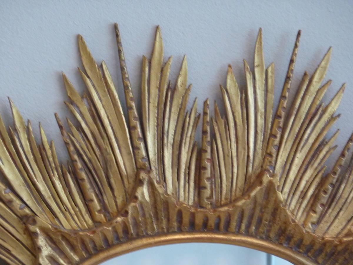 Hollywood Regency Hollywood-Regency Style 1920s, French Gold-Leaf Oval Sun-Burst Wall Mirror