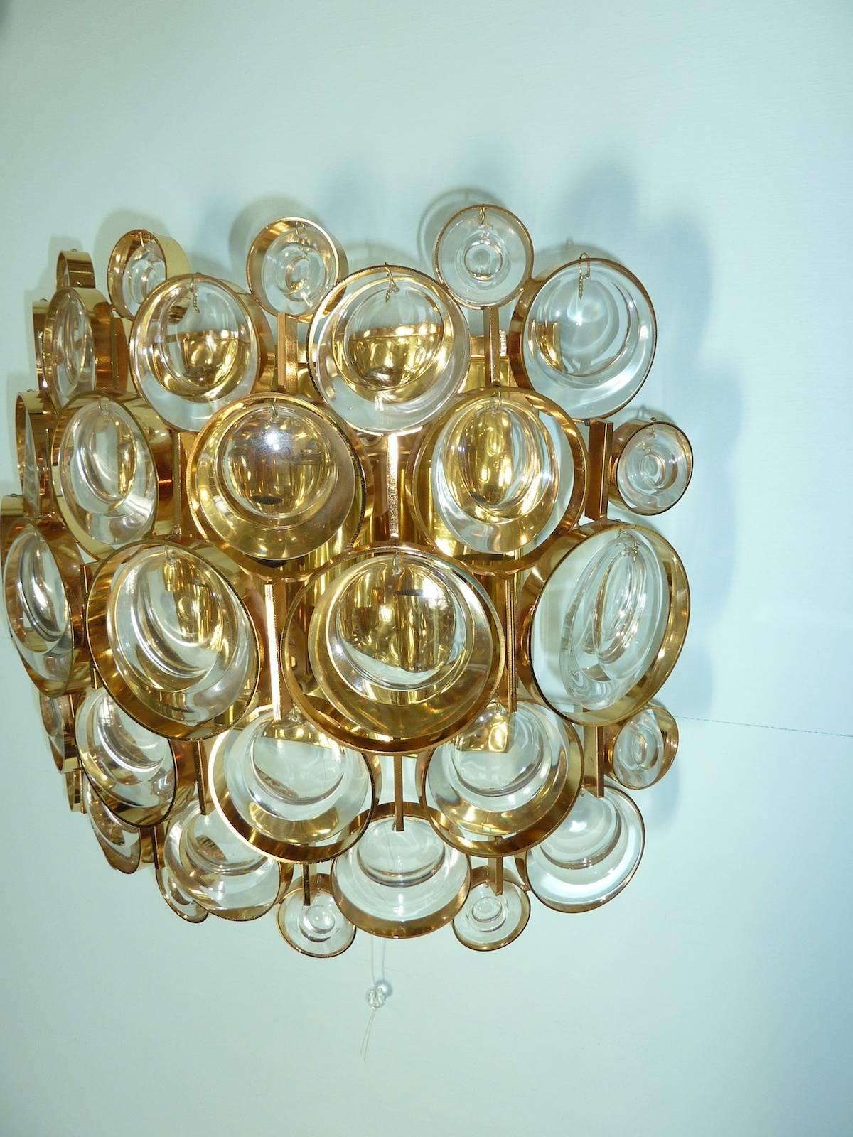 Late 20th Century Lovely Large Pair of Gilded Brass and Crystal Sconces by Palwa For Sale