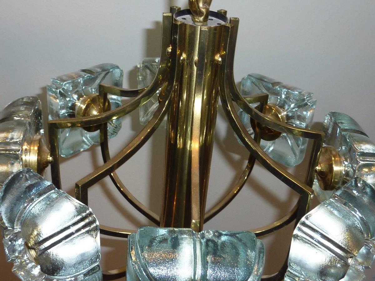 Late 20th Century Kalmar Block Glass and Brass Chandelier For Sale