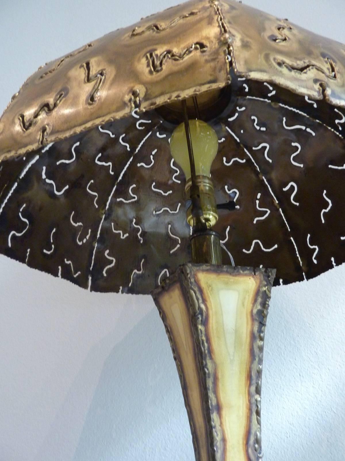 Tom Greene Style Brutalist Table Lamp In Good Condition For Sale In Frisco, TX
