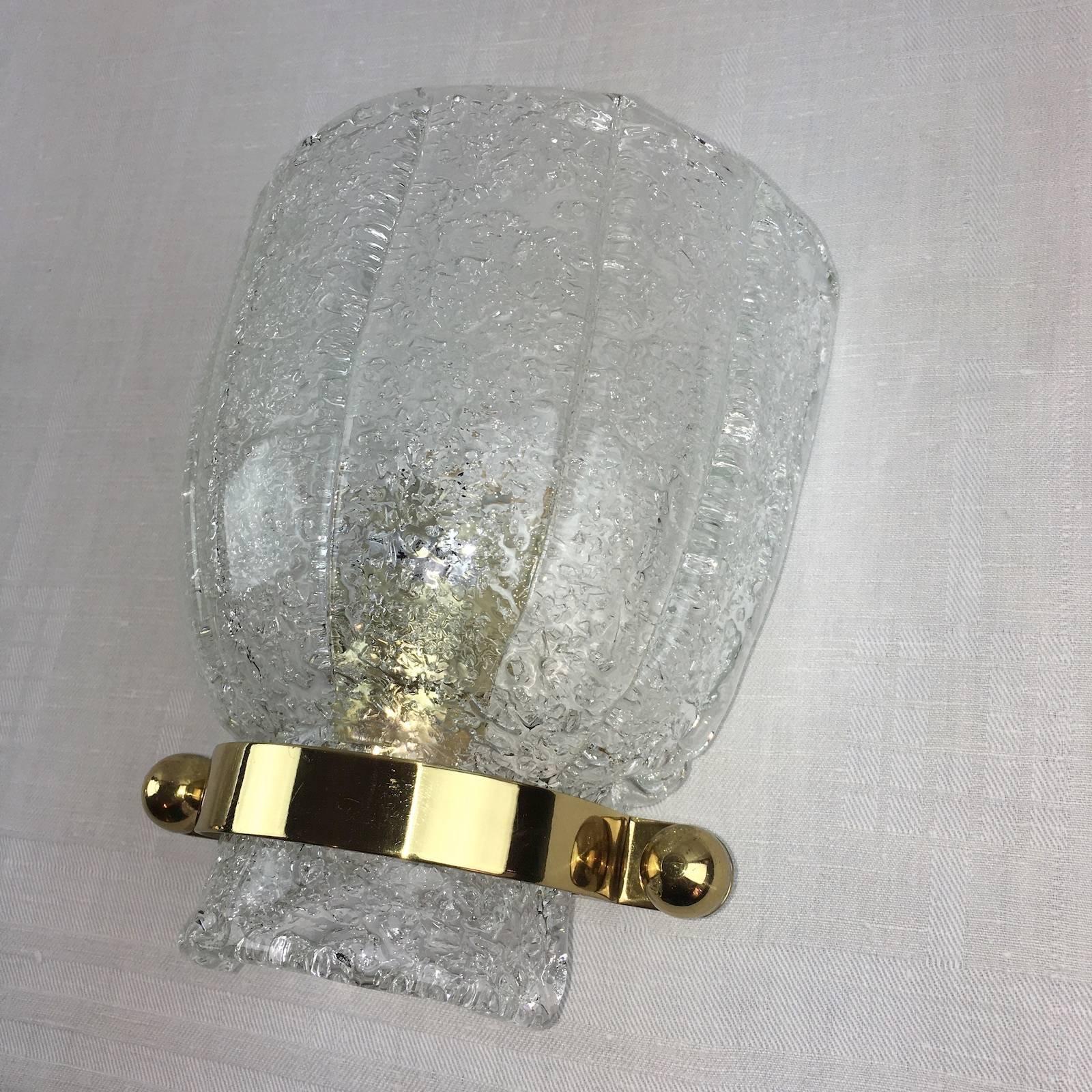 Pair of Calyx Pattern Modernist Hillebrand Glass Sconces - SPECIAL PRICE In Good Condition For Sale In Frisco, TX