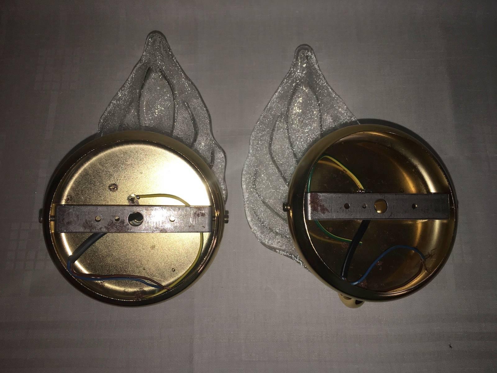 Gold Plate Pair of Leaf Murano Glass Wall Sconces For Sale