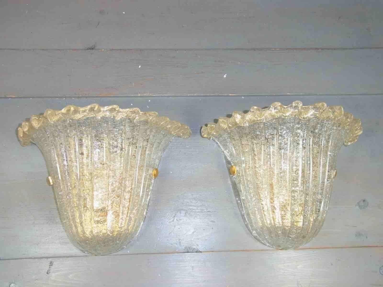 Two Pair of Shell Sconces Attributed to Barovier e Toso In Good Condition For Sale In Frisco, TX