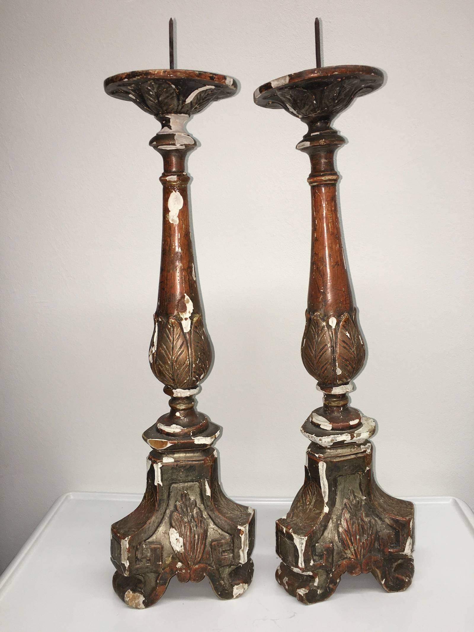 Baroque Pair of 18th Century Italian Giltwood Altar Candlesticks  For Sale