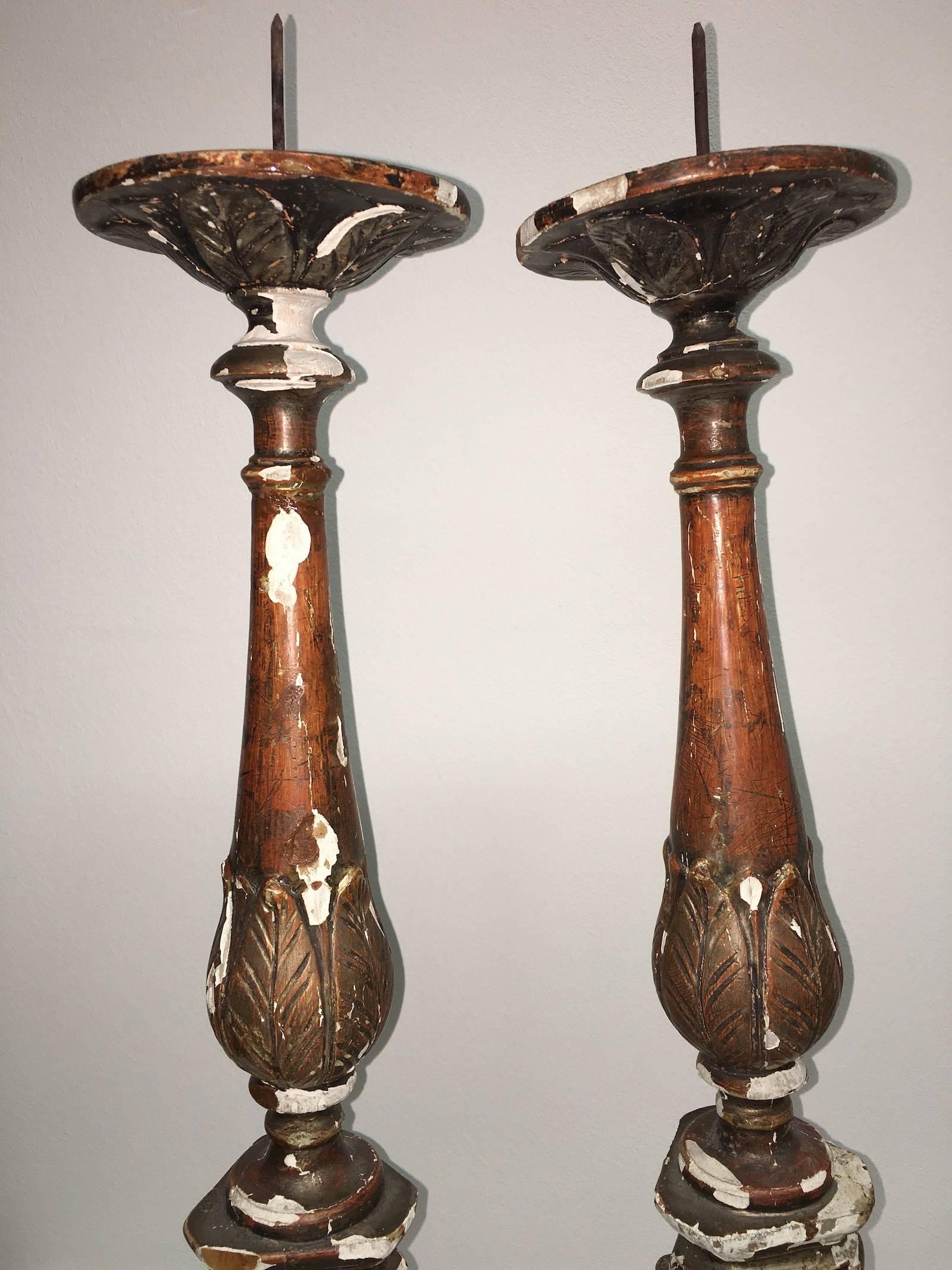 Hand-Crafted Pair of 18th Century Italian Giltwood Altar Candlesticks  For Sale