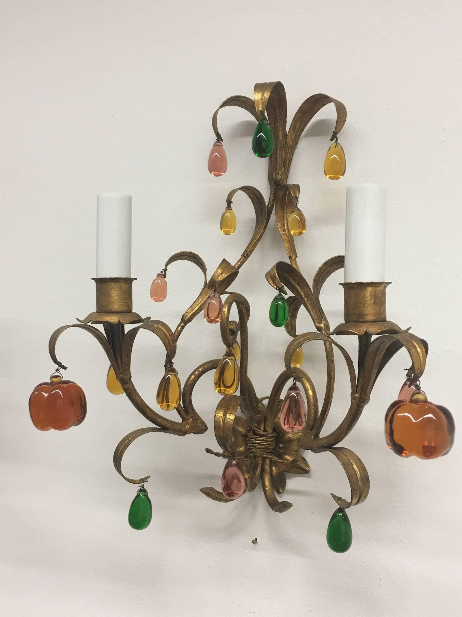 Italian Pair of Florentine Style Gilded Glass Drop Sconces Vintage, Italy For Sale