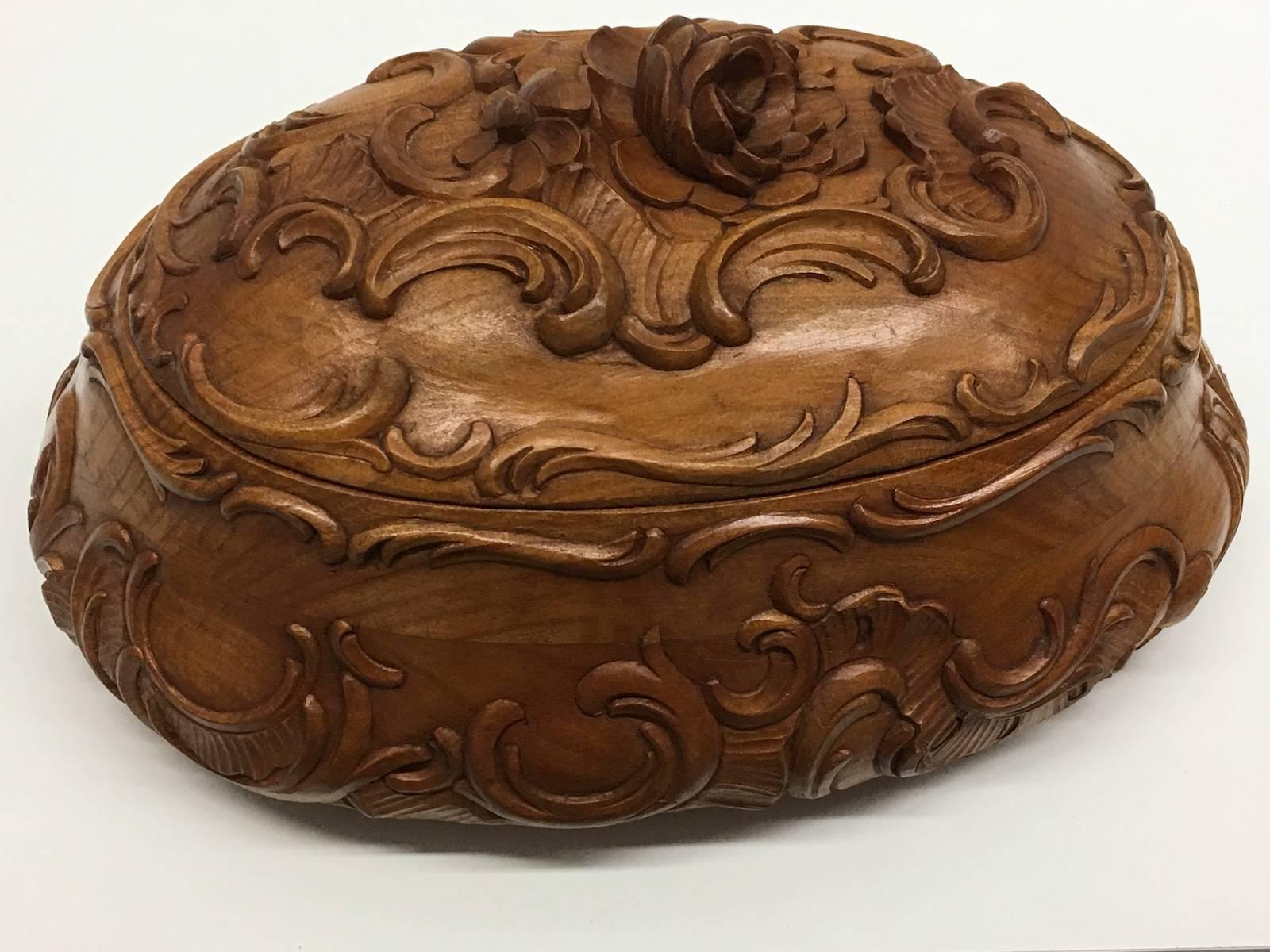 German Carved Wood Black Forest Brienz Box with Floral Décor