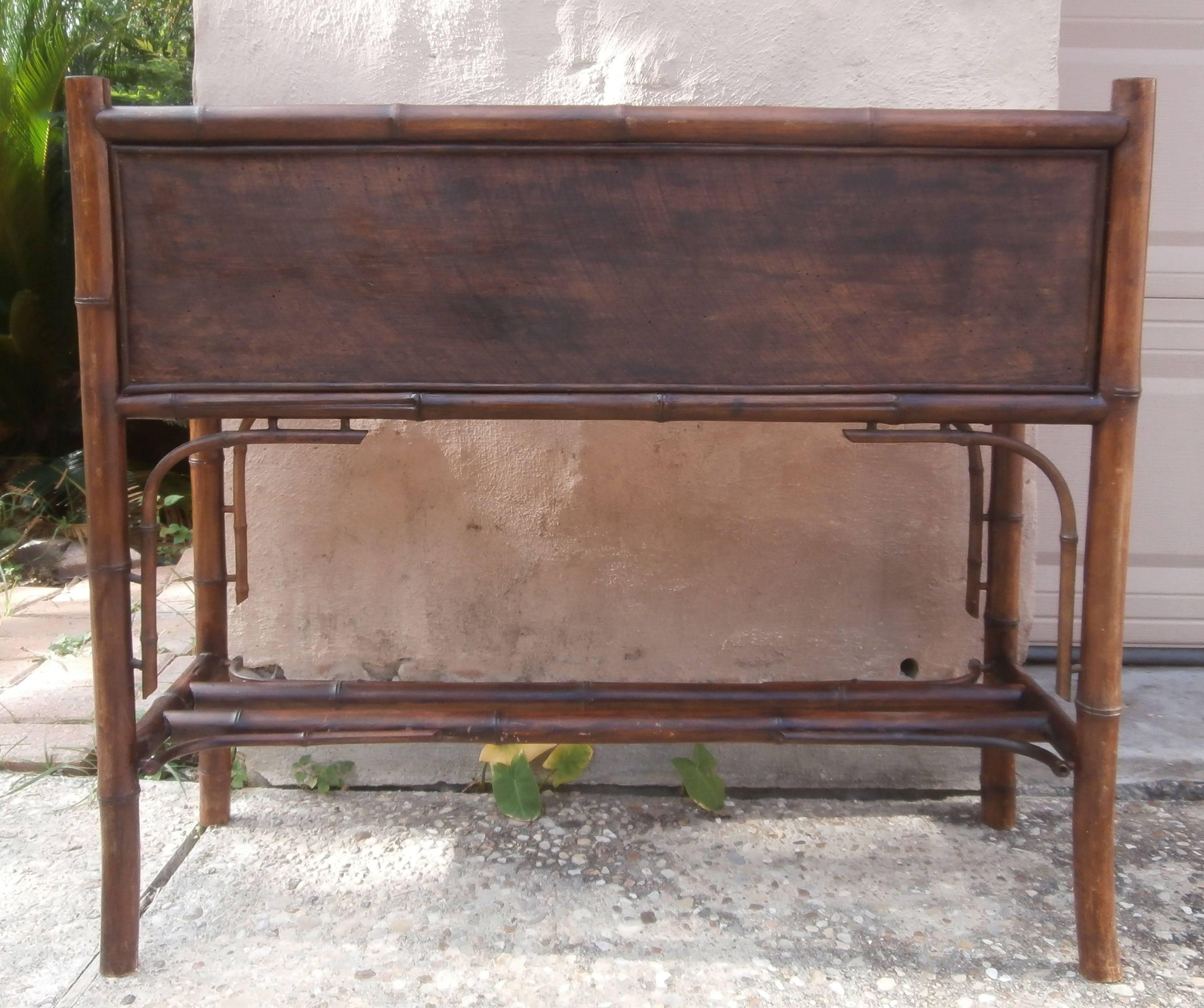 Bamboo jardinière with iris tiles on three sides, circa 1890-1900.
A perfect example of the Art Nouveau period.