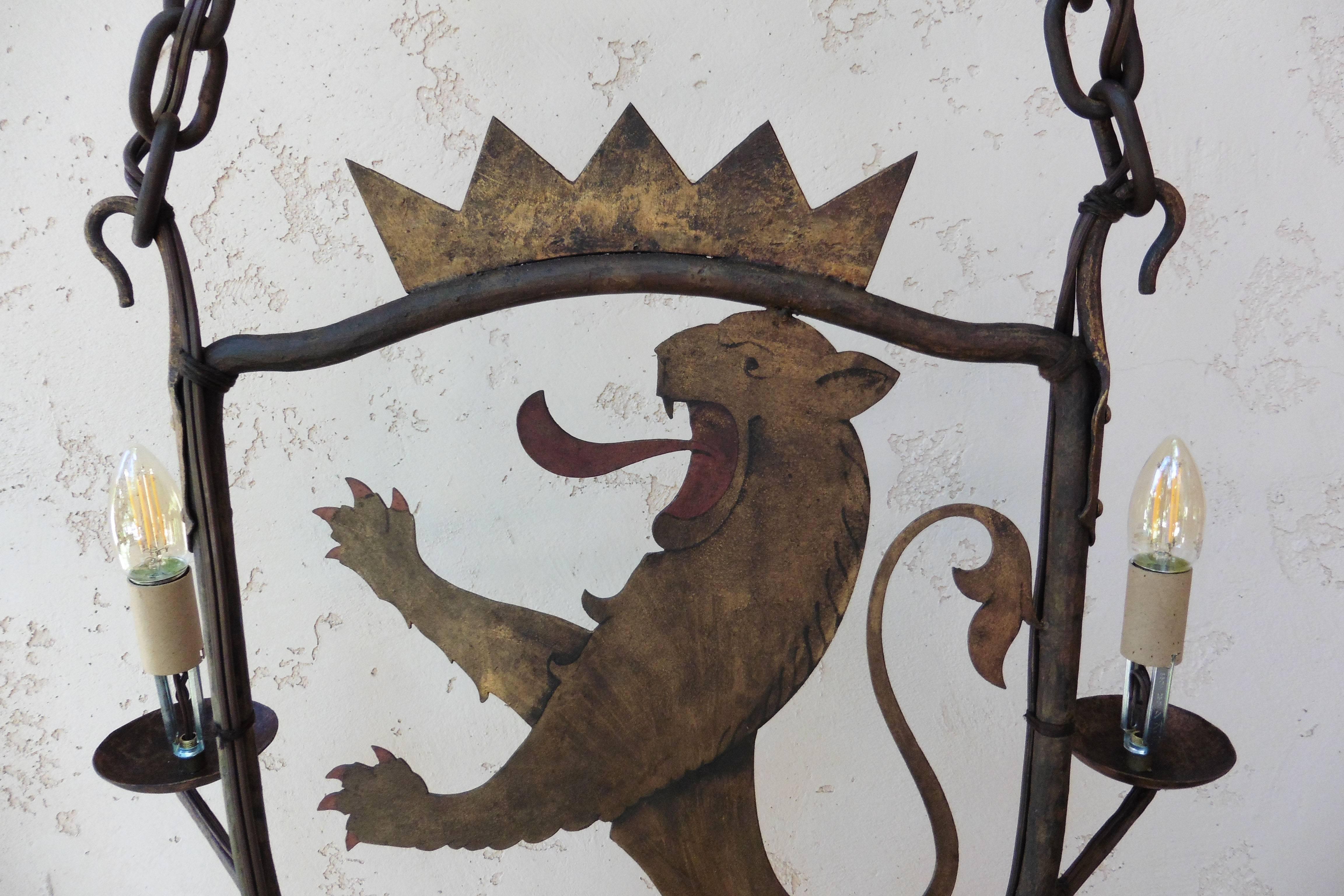 French Iron and Painted Tole Lion Chandelier, circa 1900 In Good Condition In Austin, TX