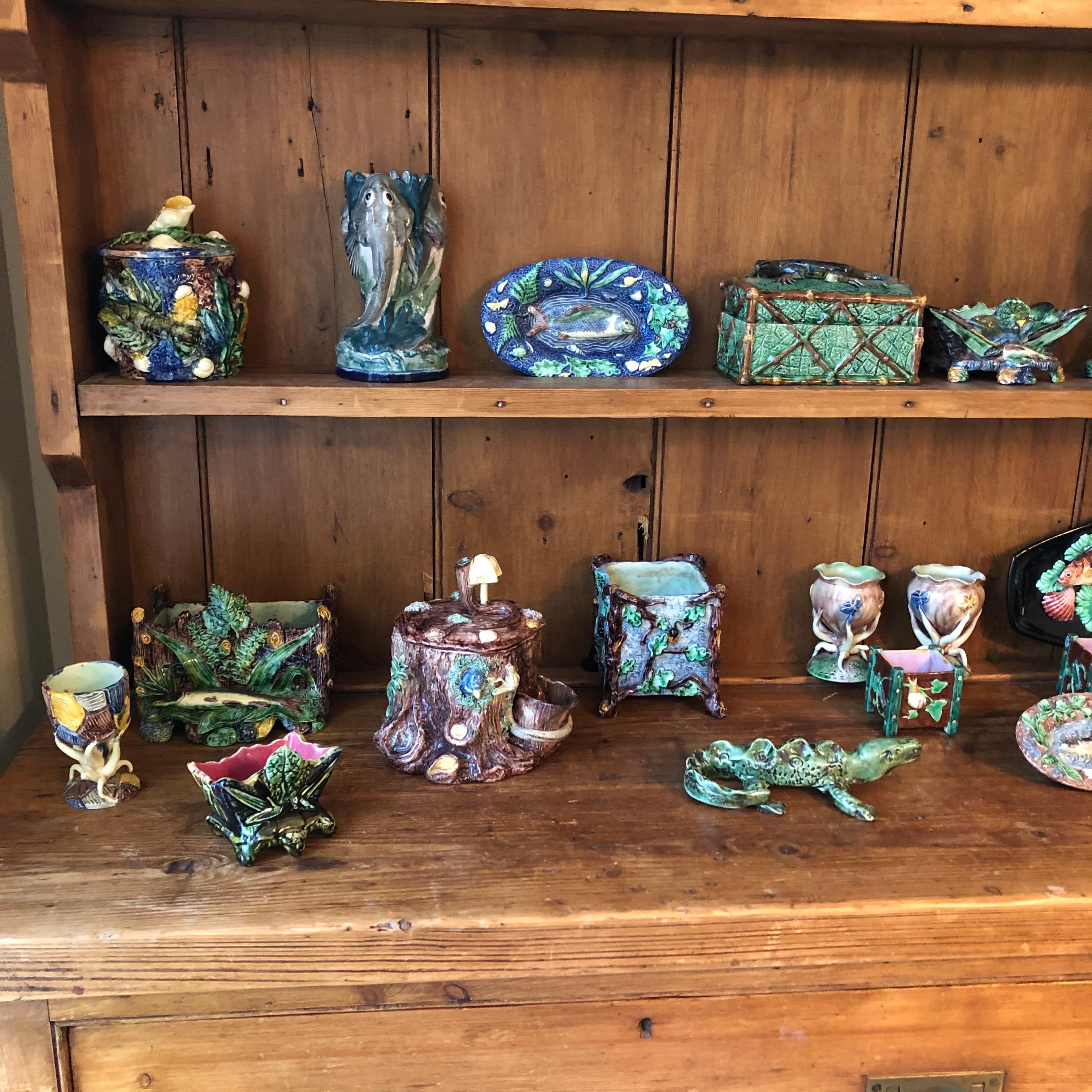 Paire de vases Palissy en majolique avec papillons Thomas Sergent:: vers 1880 en vente 5