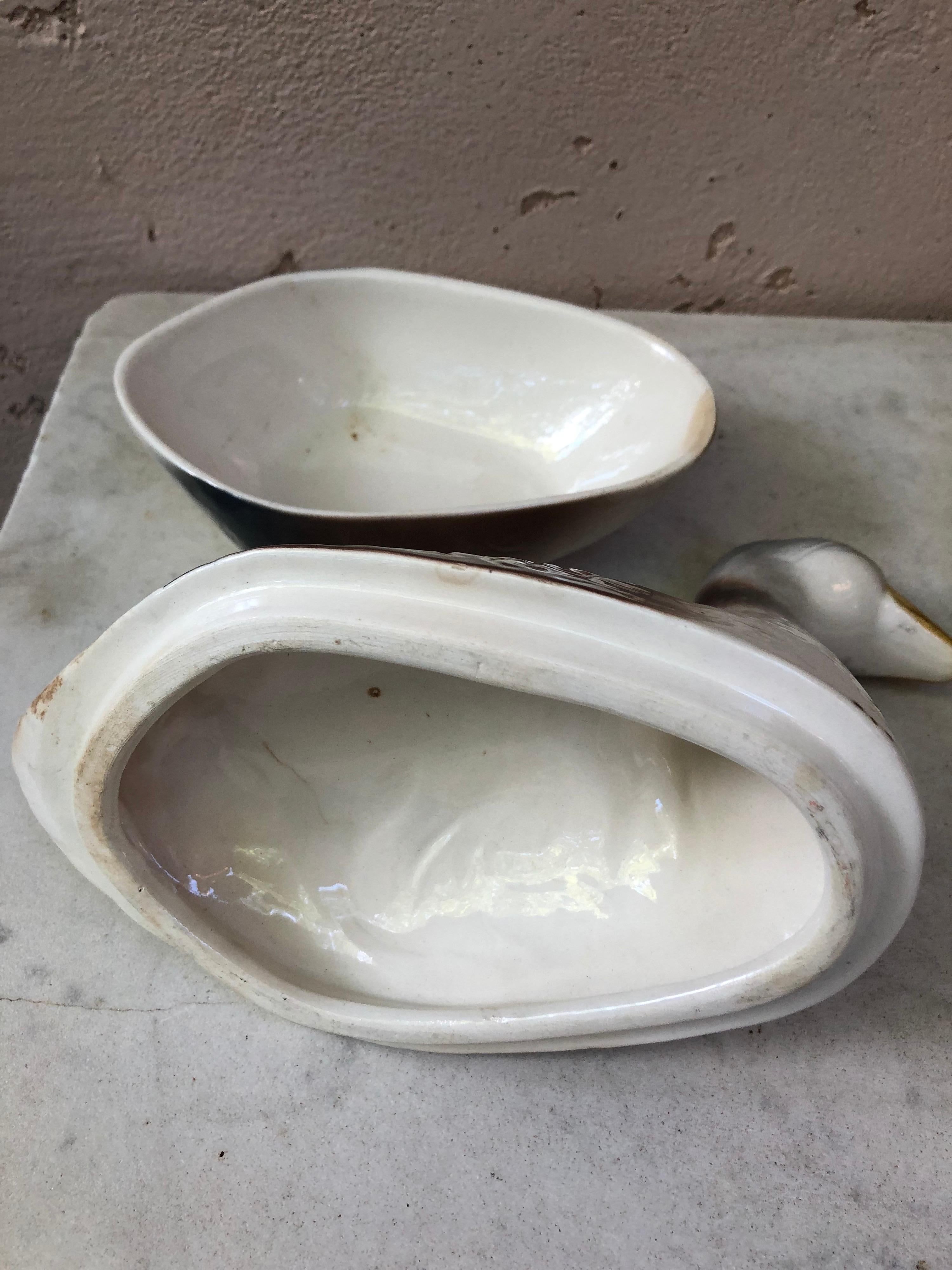Sopera de ganso de mayólica, hacia 1950 Cerámico en venta