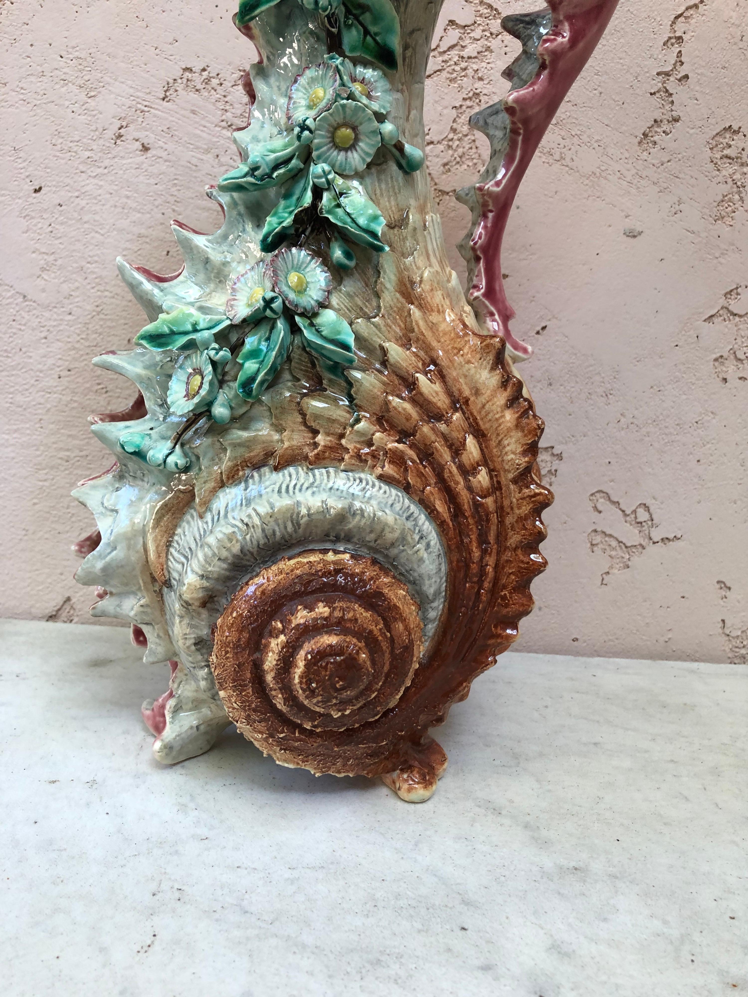 Rare Large Majolica Shell Pitcher Ewer Fives Lille, circa 1890 In Good Condition For Sale In Austin, TX