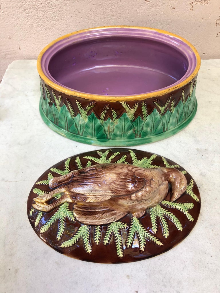 19th Century English Majolica Game Pie Dish George Jones In Good Condition For Sale In Austin, TX