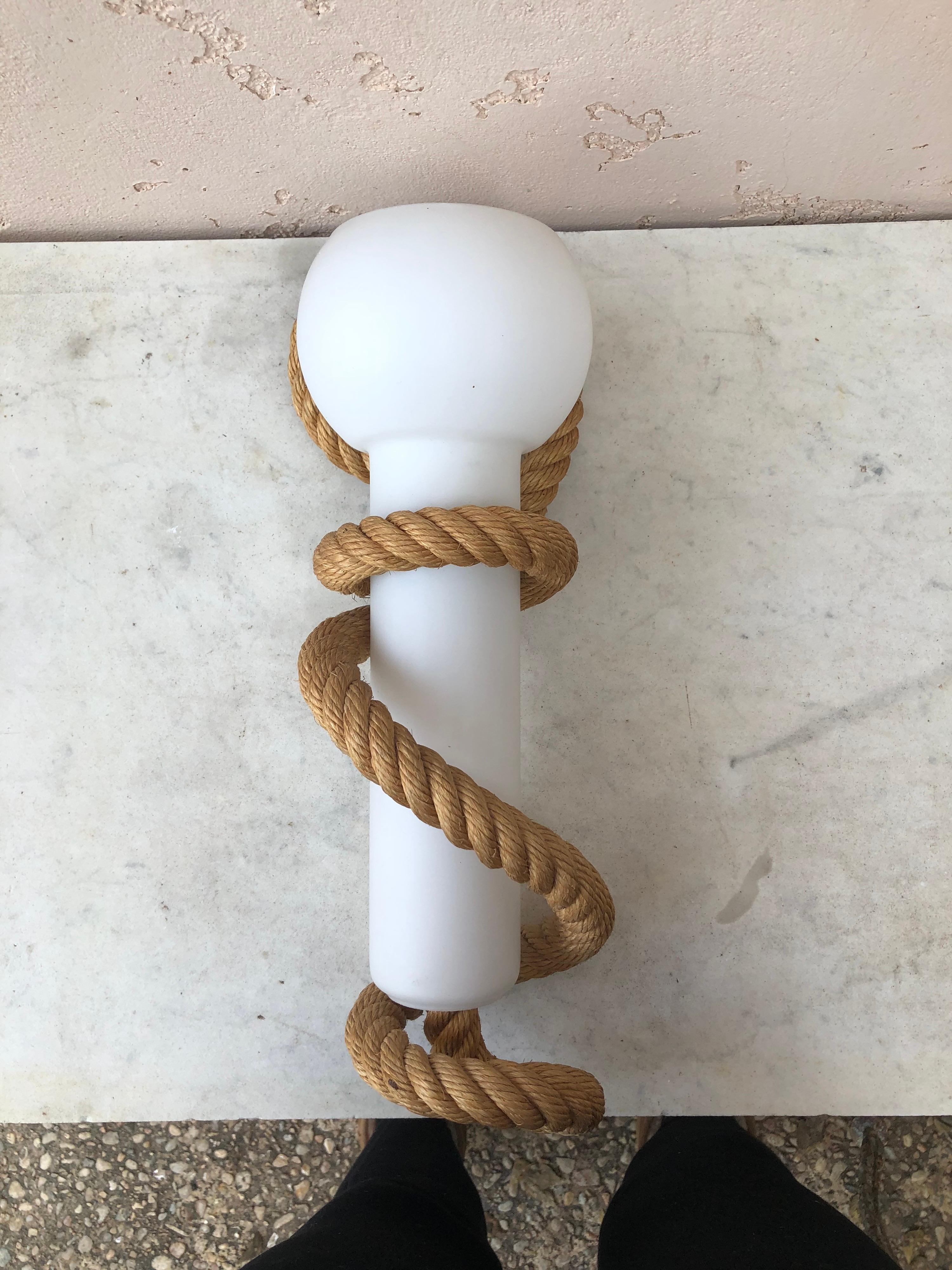 Mid-Century Unusual Rope Sconce Adrien Audoux & Frida Minet In Good Condition For Sale In Austin, TX
