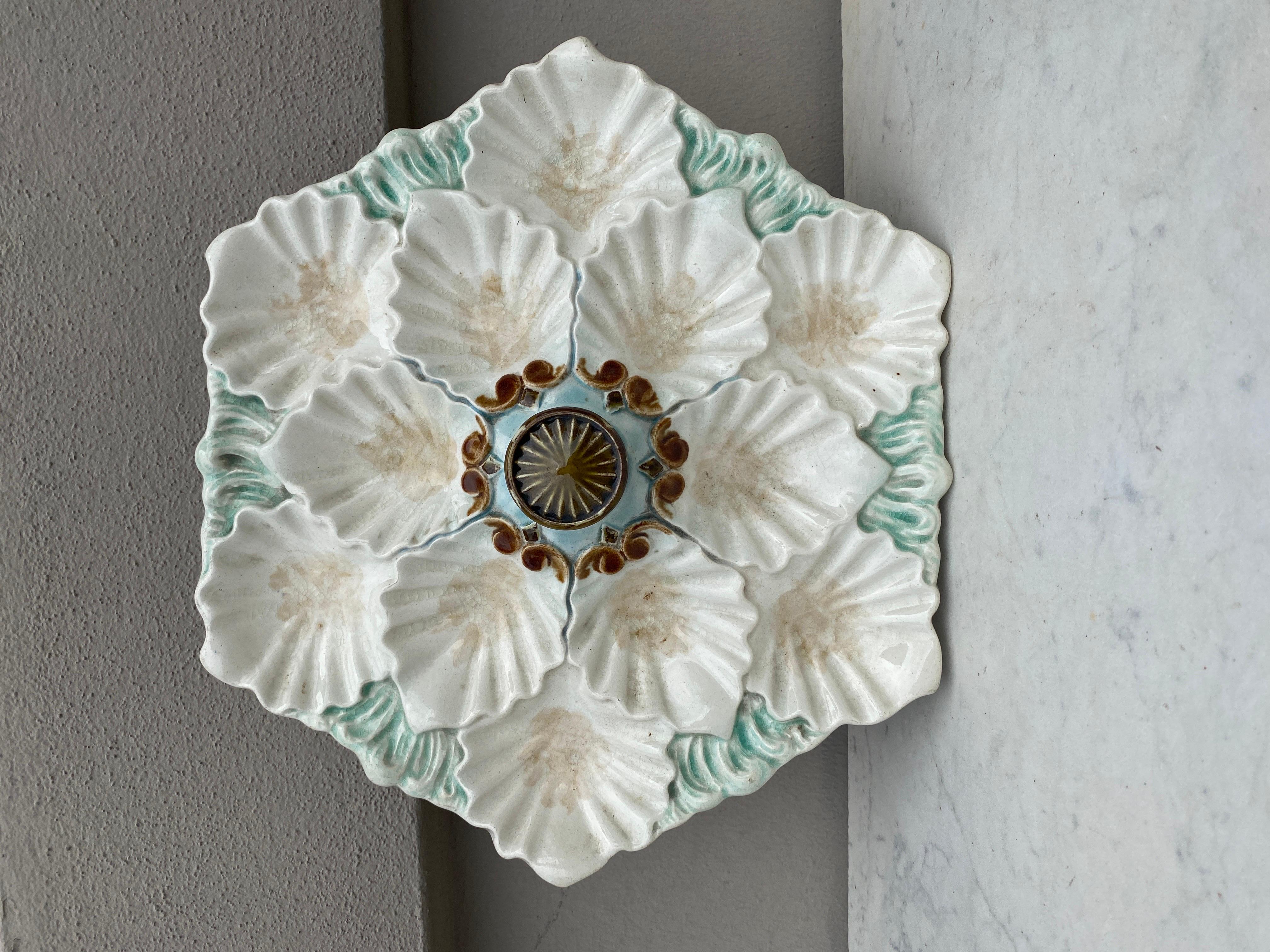 French Majolica Oyster Platter Orchies, circa 1900 For Sale 5