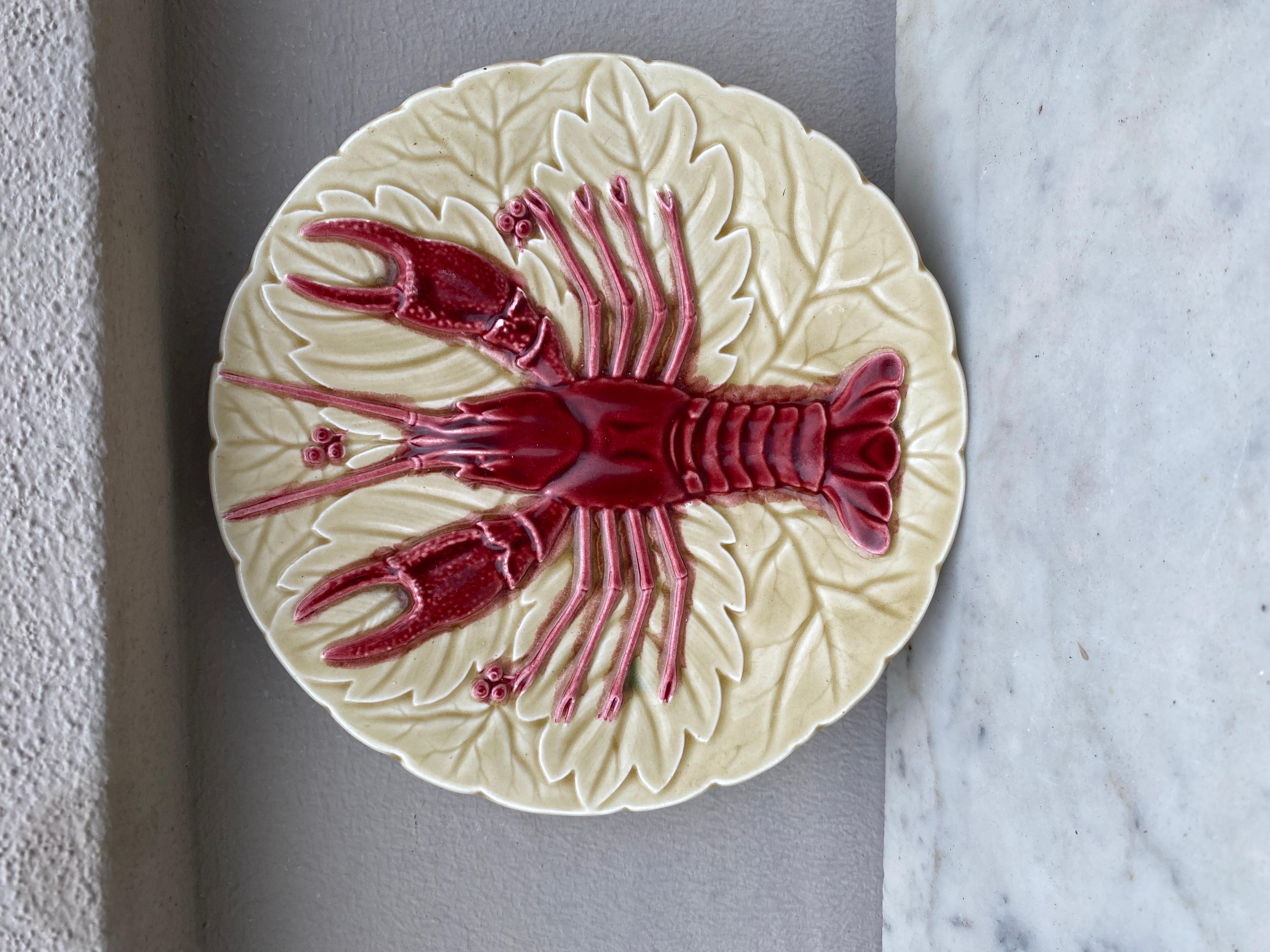 Early 20th Century Majolica Crawfish or Lobster Plate Schutz Cilli, circa 1900 For Sale