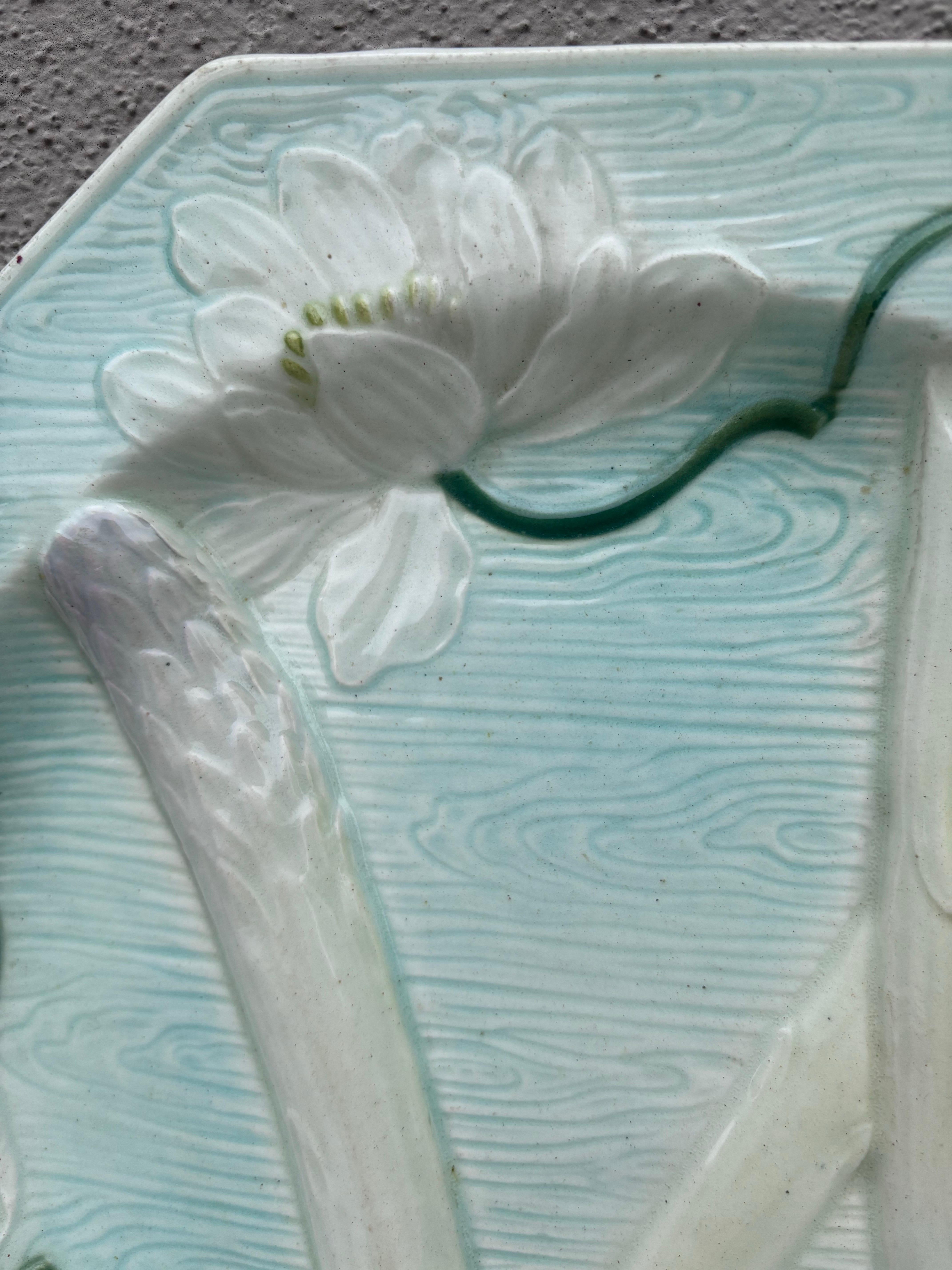 Early 20th Century Majolica Octogonal Water Lily Asparagus Plate Saint Clement