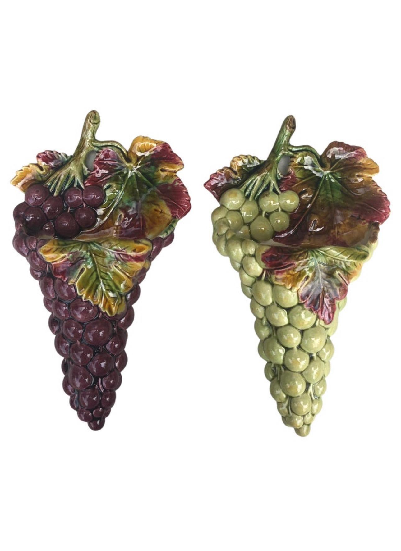 Majolica Grapes Plate Keller & Guerin Saint Clement For Sale 4