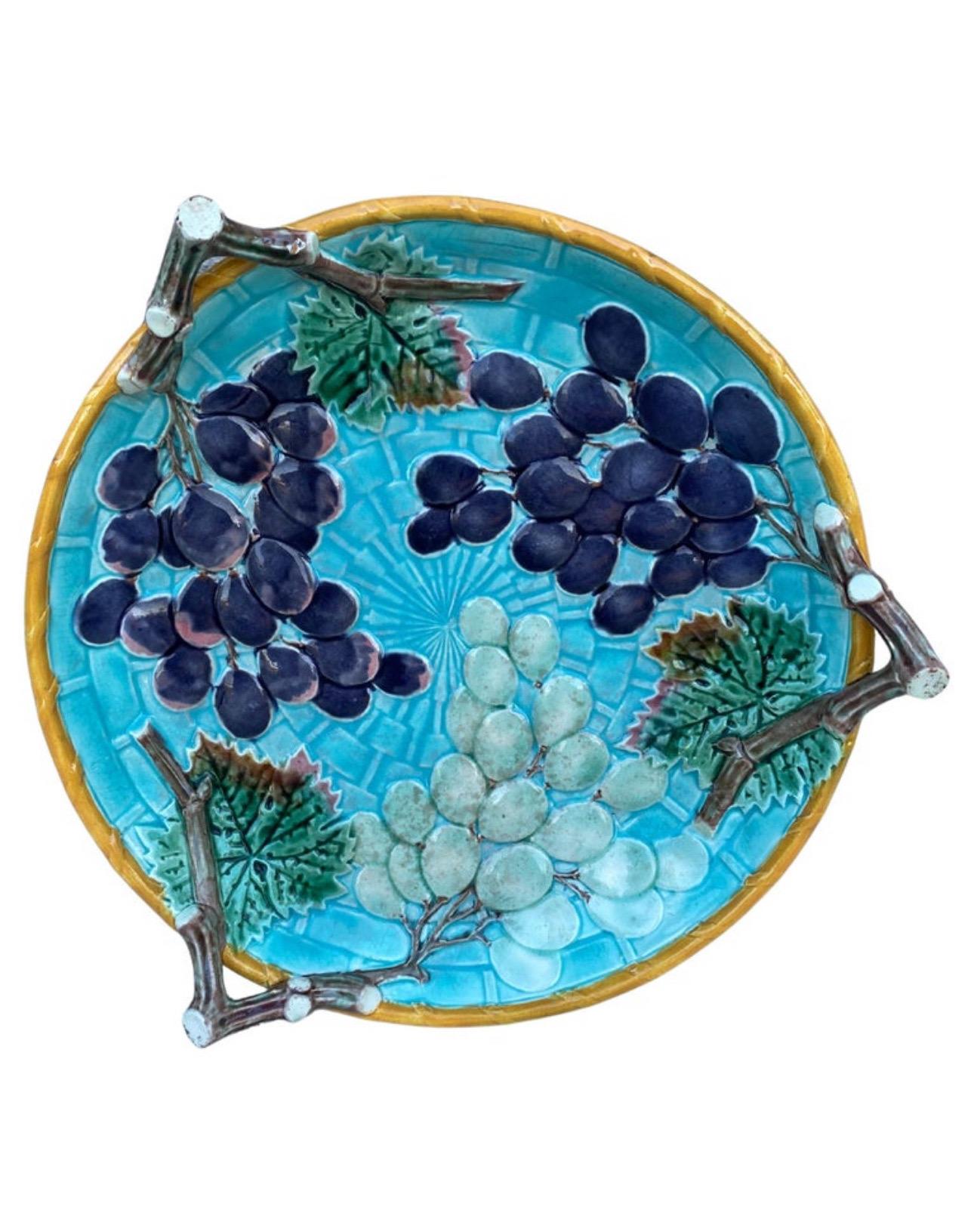 Majolica Grapes Plate Keller & Guerin Saint Clement For Sale 5