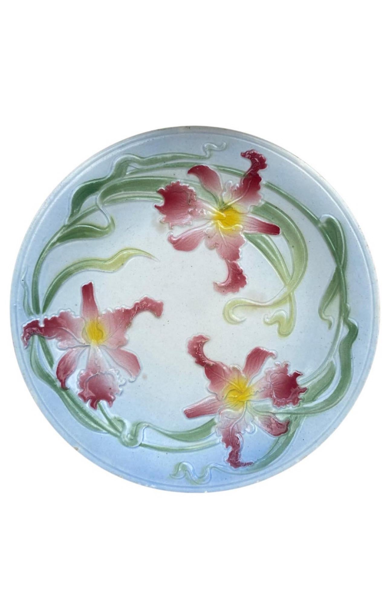 Small Majolica Orchid Cache Pot Fives Lille, circa 1890 For Sale 4