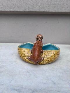 19th Century Majolica Dogs Dachshund Bowl Villeroy & Boch