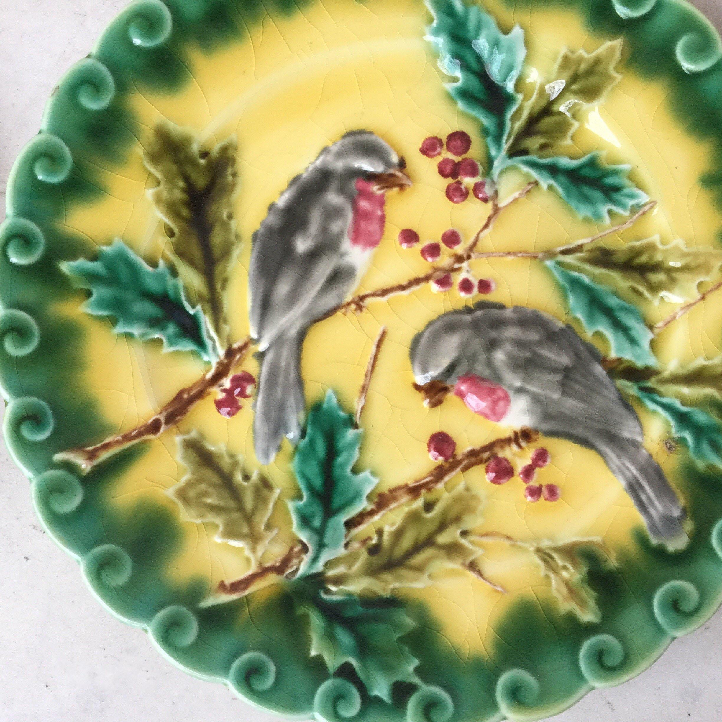 Majolica plate birds with holly signed Sarreguemines, circa 1880.
3 plates are available.
