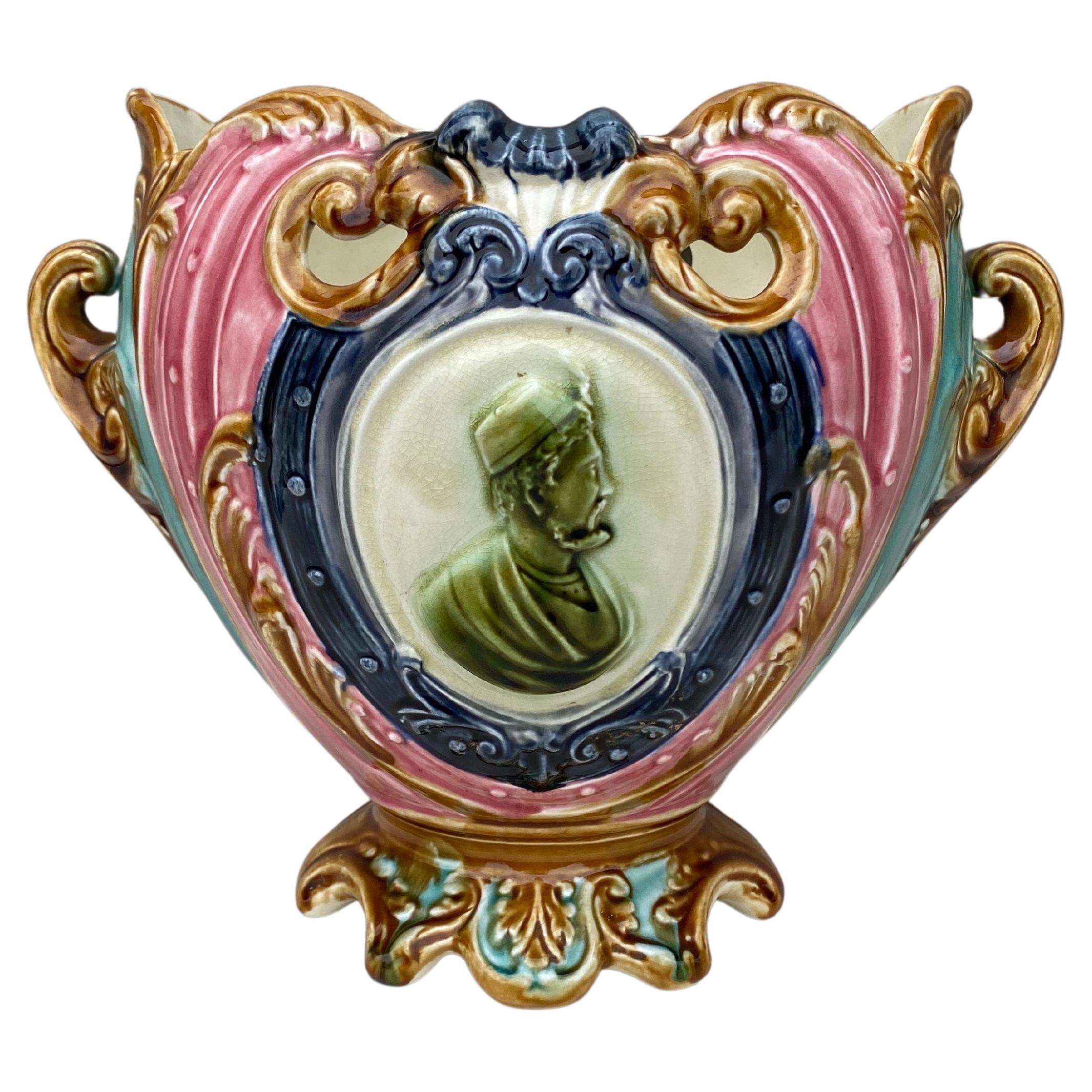French Majolica jardinière signed Onnaing, circa 1880.
Measures: H / 9.3”, 12” by 9”.