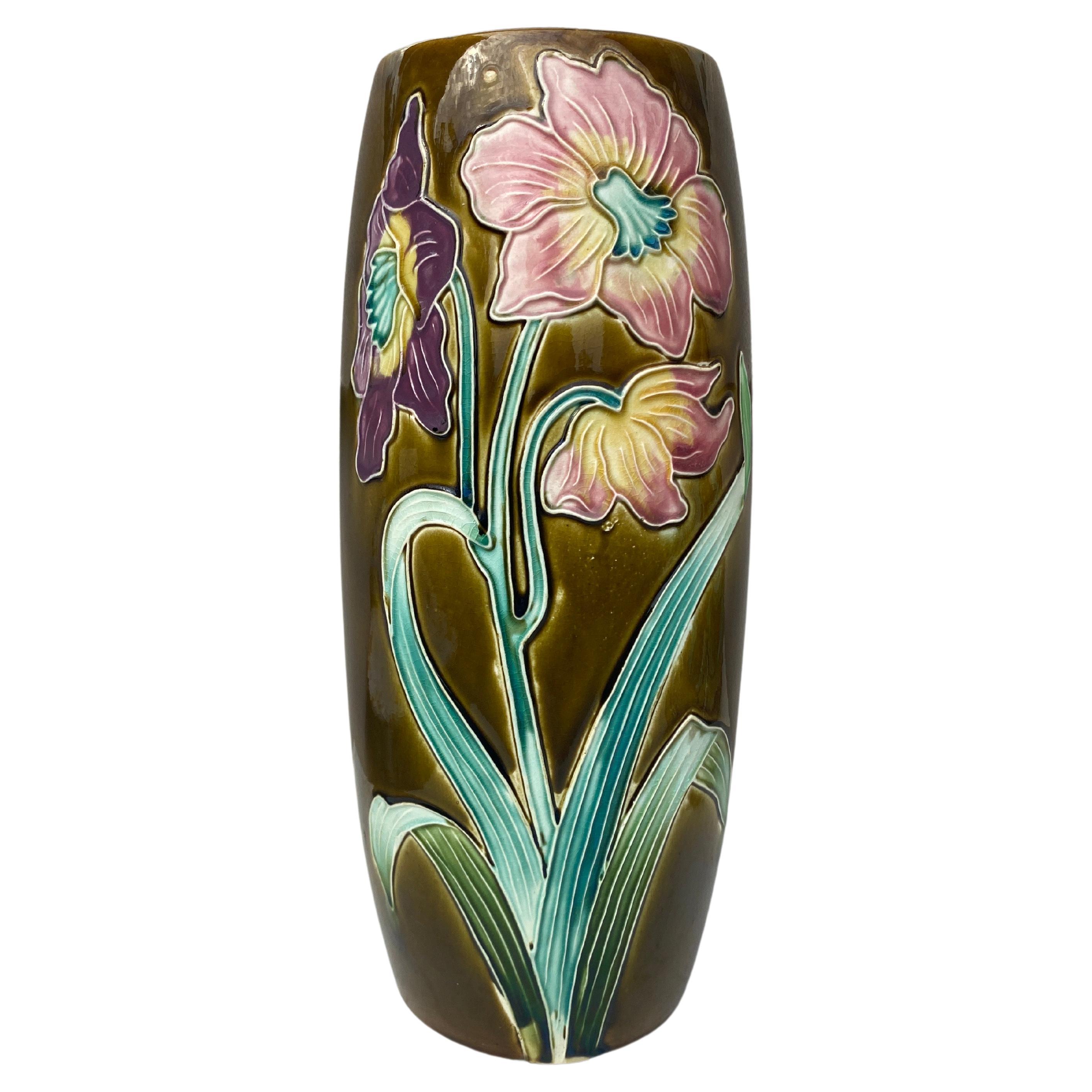 Large French Majolica flowers vase signed Fives Lille, circa 1880.
