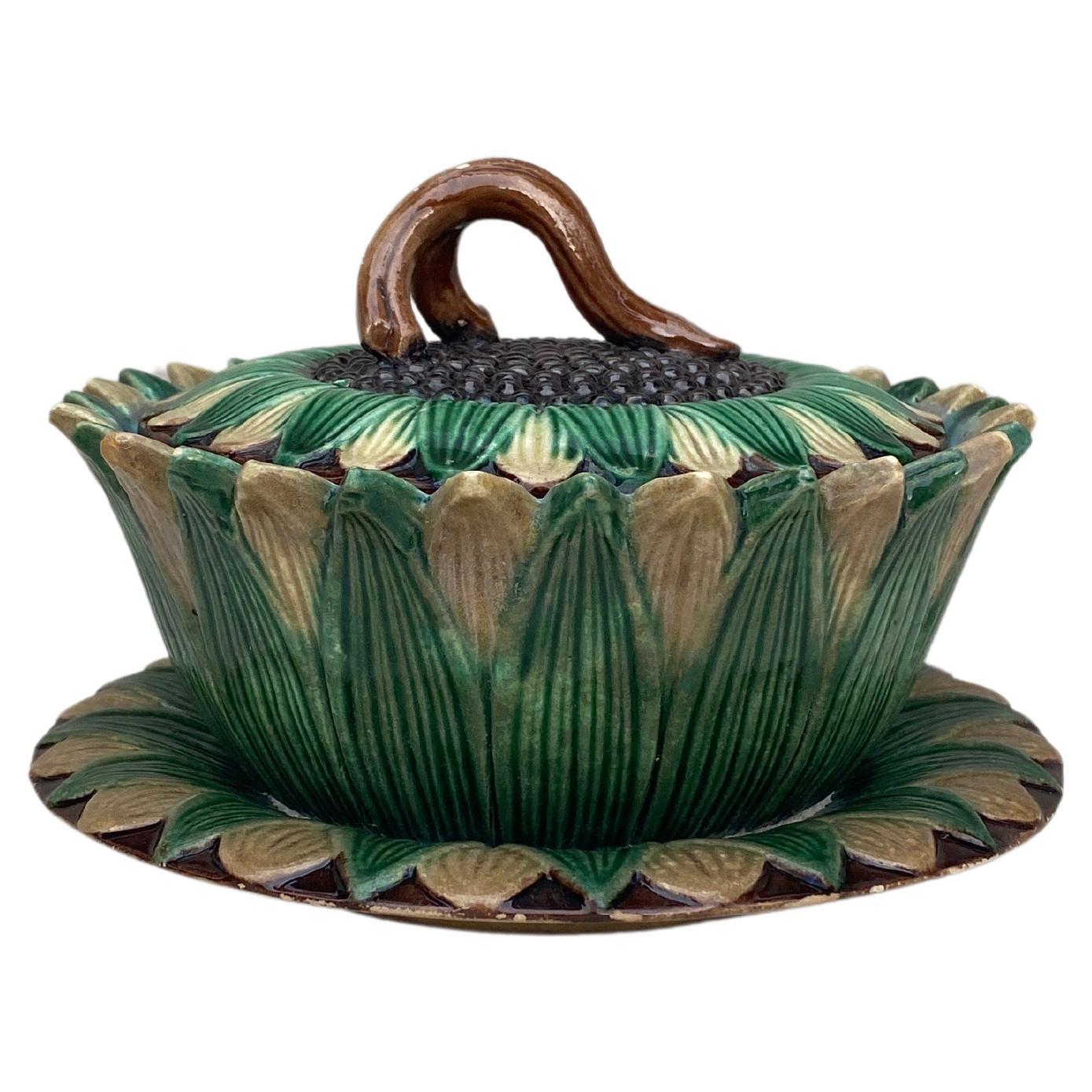 English Victorian Majolica Sunflower Box Circa 1890 For Sale