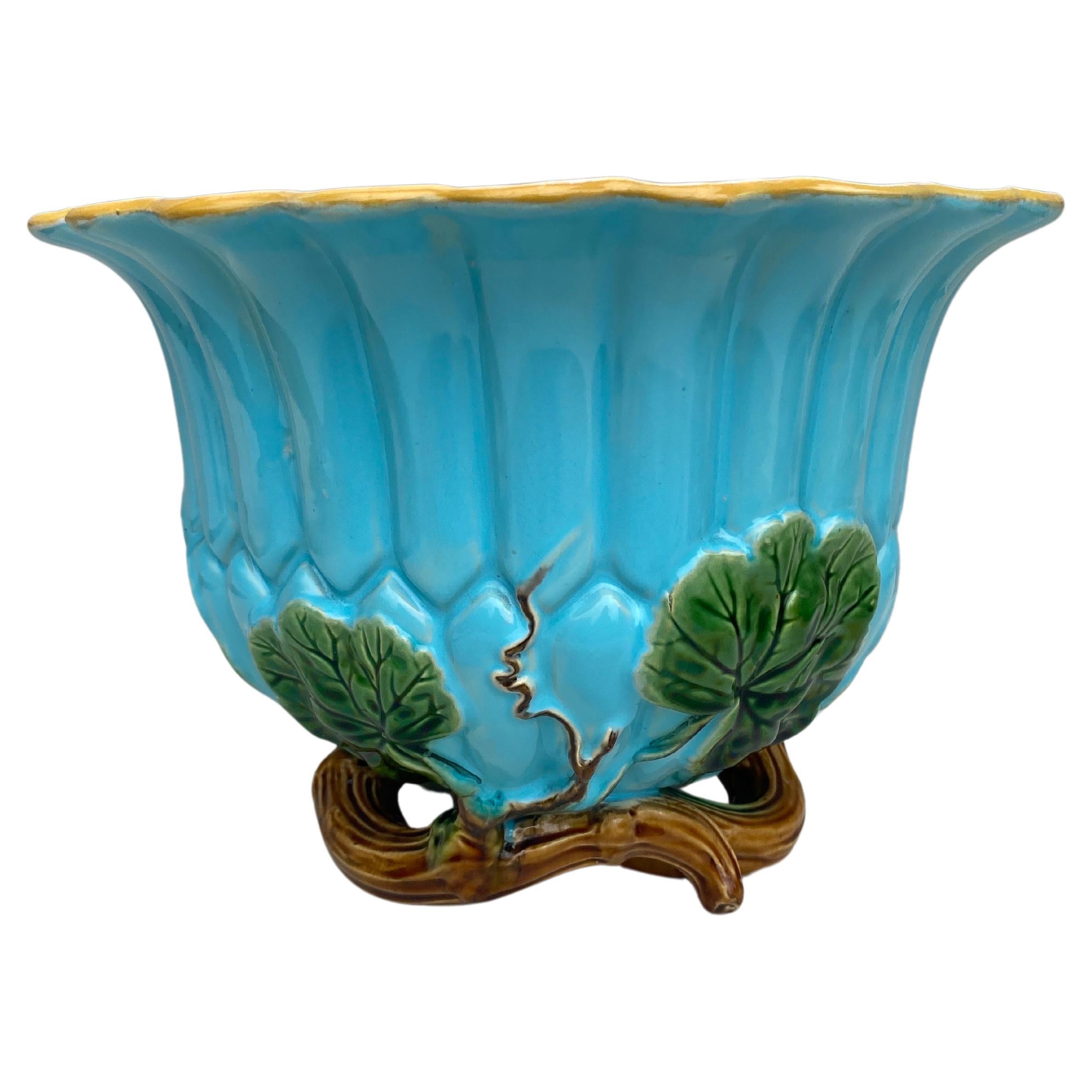 19th Century Rare English Majolica Floral Jardiniere signed Minton.
H / 7.2 inches , Diameter / 10.5 inches.