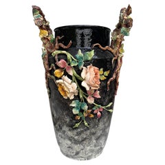Überdimensionale französische Majolika-Blumenvase mit Henkel aus dem 19. Jahrhundert