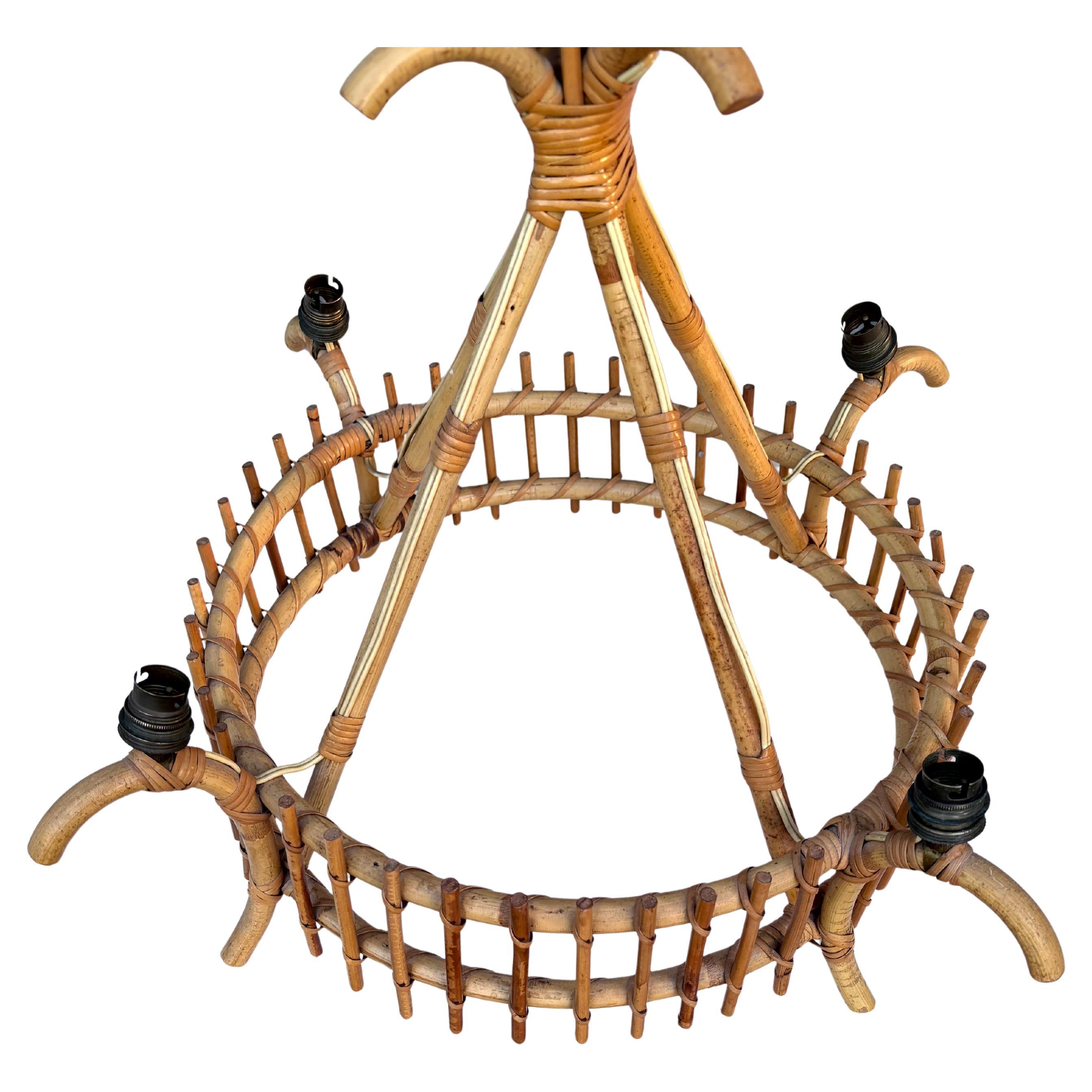 Bohémien Grande lampadario in rattan di metà secolo Louis Sognot in vendita